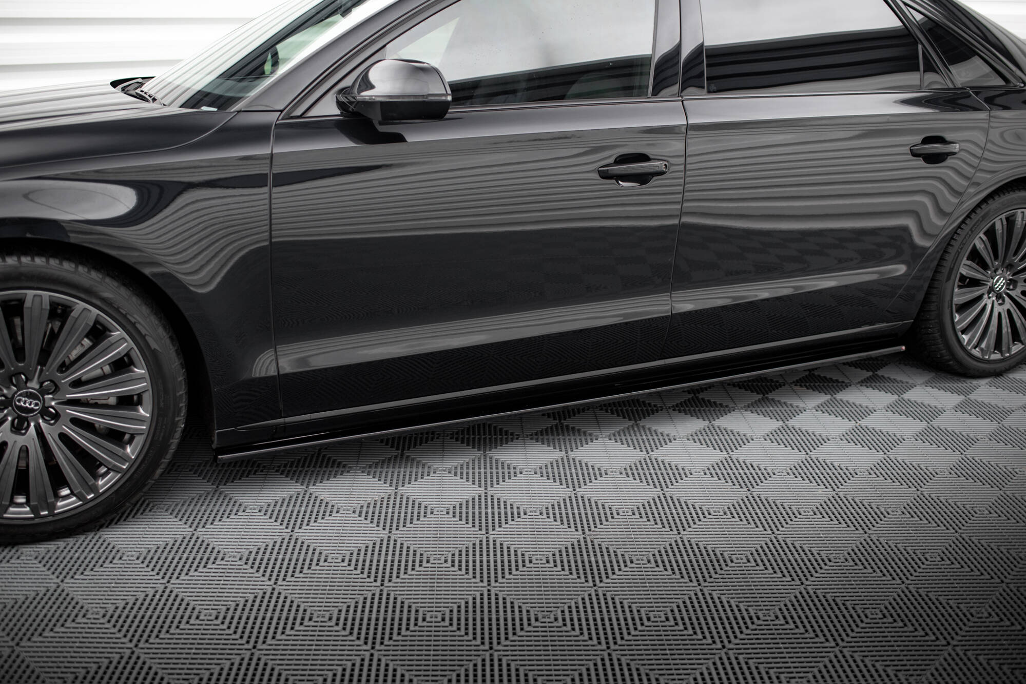 Street+ Seitenschweller Leisten passend für Audi A8 Lang D4 schwarz Hochglanz