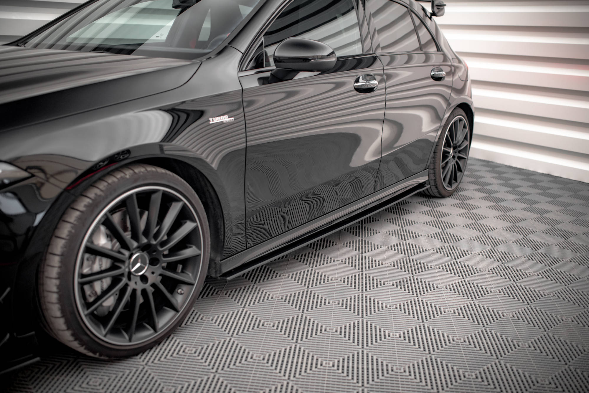 Street Pro Seitenschweller Leisten passend für Mercedes A35 AMG / AMG-Line Aero Pack W177