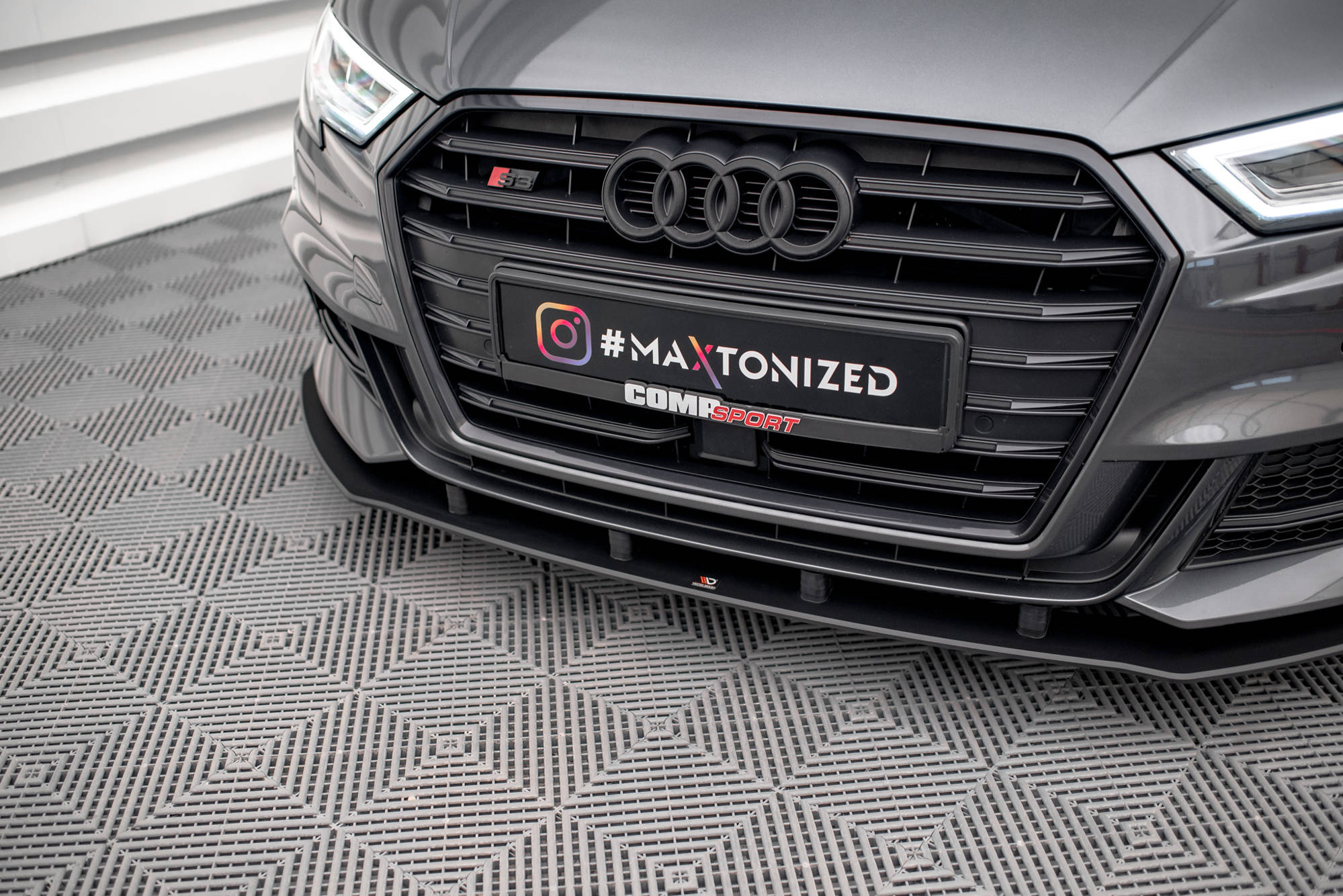 Street Pro Spoilerlippe Front Ansatz passend für Audi S3 Sportback 8V FL rot