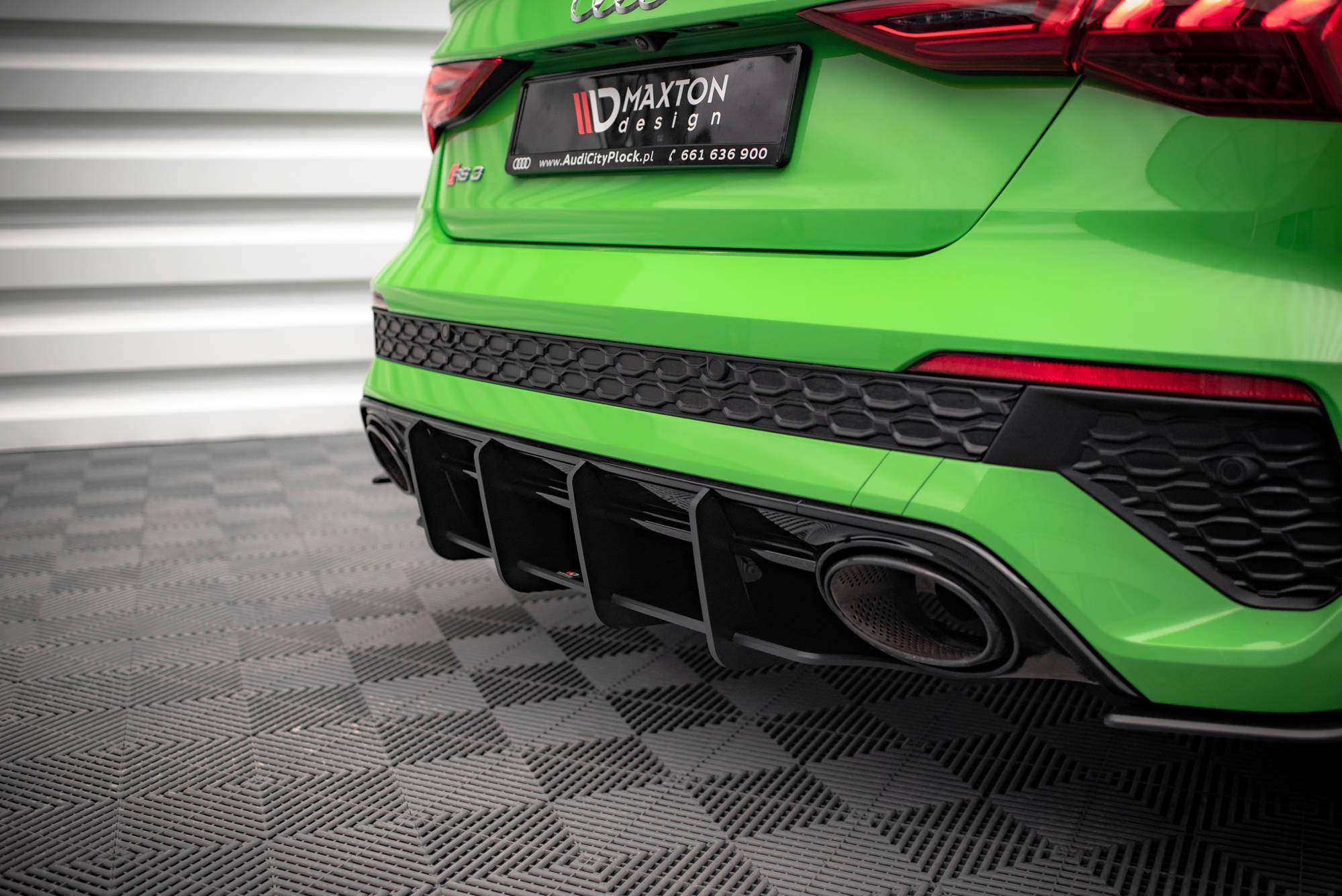 Street Pro Heckschürze Heck Ansatz Diffusor passend für Audi RS3 Limousine 8Y rot