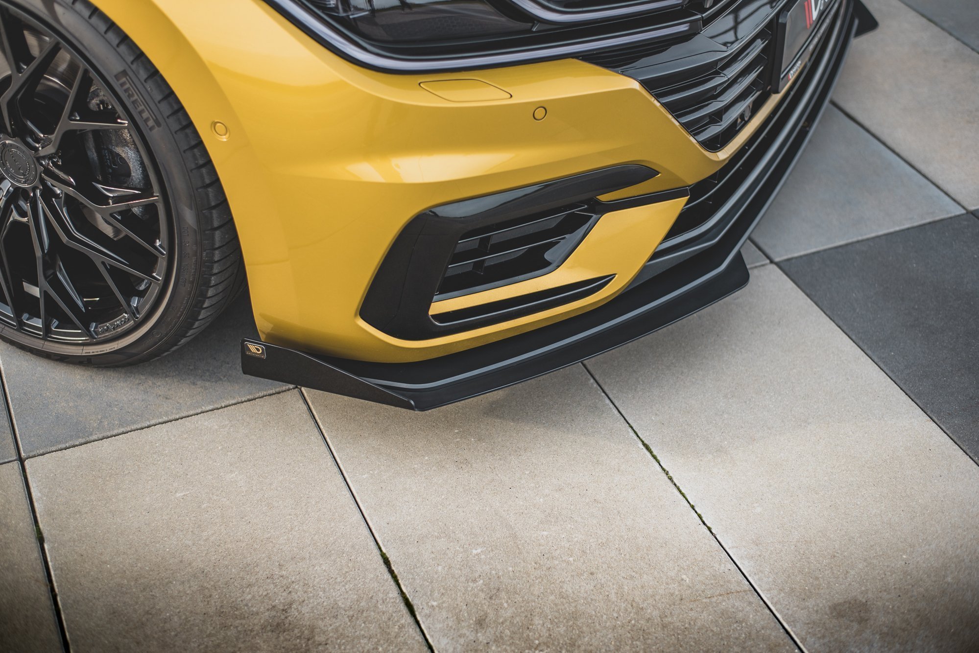 Front Stoßstange Flaps passend für VW Arteon R-Line Limousine / Shooting Brake Mk1 schwarz Hochglanz