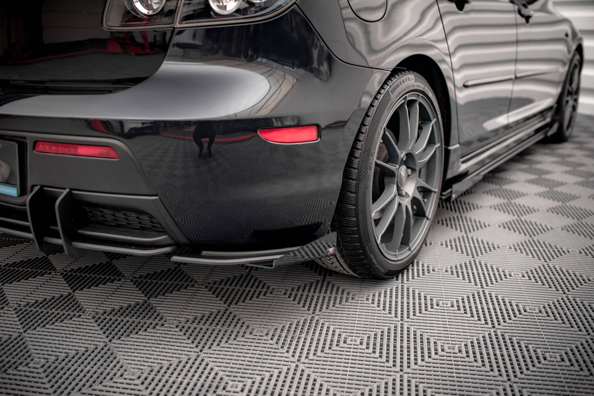 Street Pro Heck Ansatz Flaps passend für Mazda 3 MPS Mk1 US-Spec Version schwarz Hochglanz
