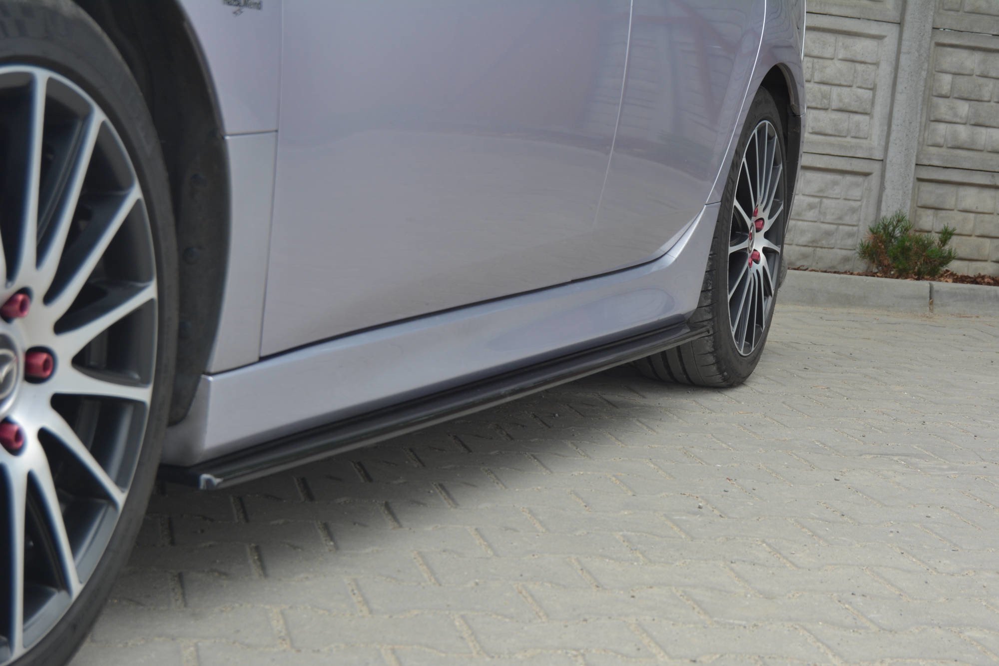 Seitenschweller Ansatz für MAZDA 6 MK2 SPORT HATCH GH-SERIES vor Facelift schwarz Hochglanz