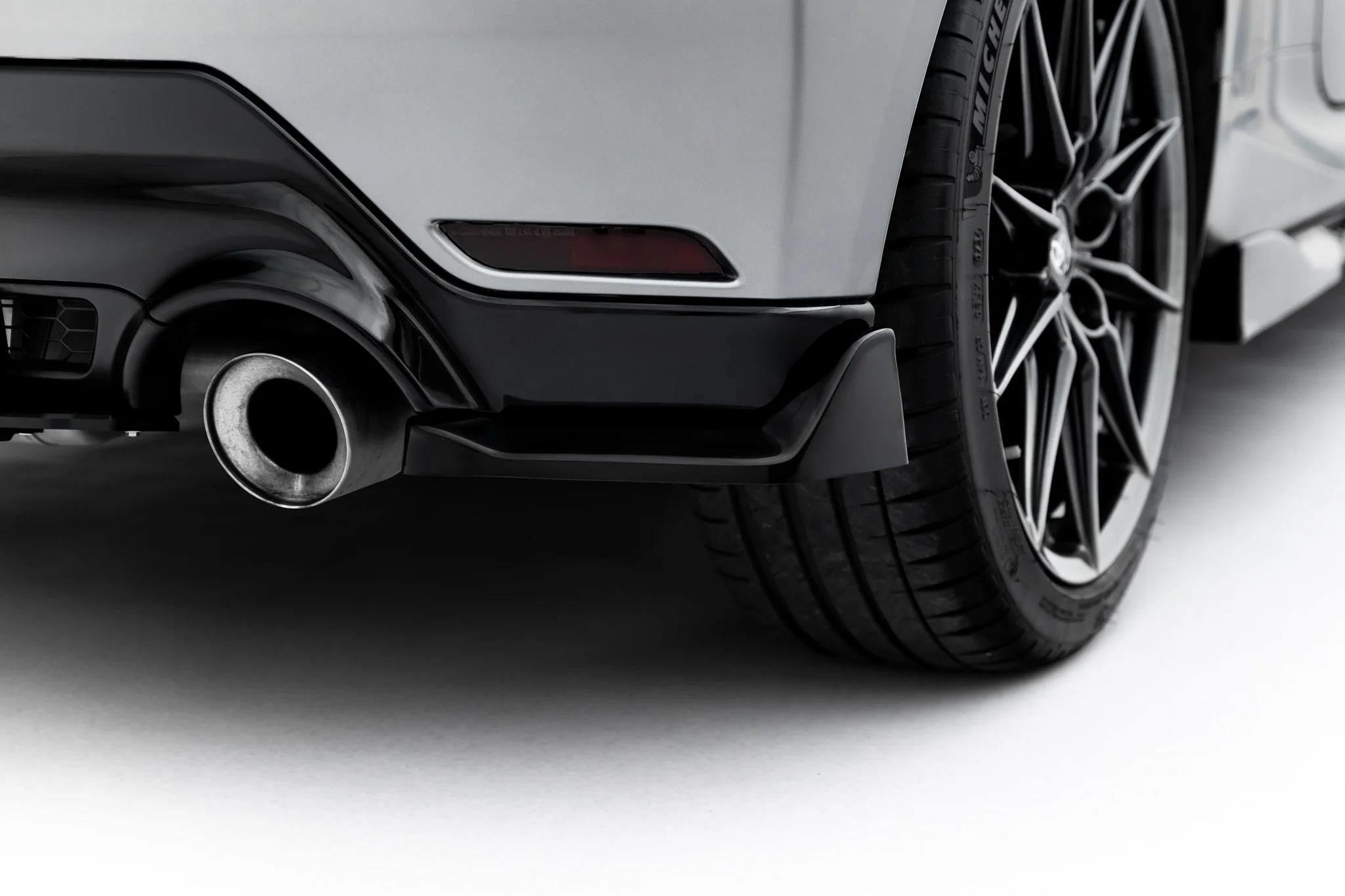 Diffusor Flaps V.2 passend für Toyota GR Yaris Mk4 Facelift schwarz Hochglanz