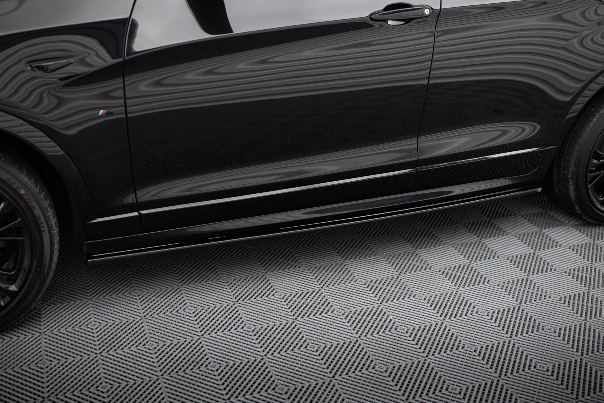 Street+ Seitenschweller Leisten passend für BMW X4 M-Paket F26 schwarz Hochglanz