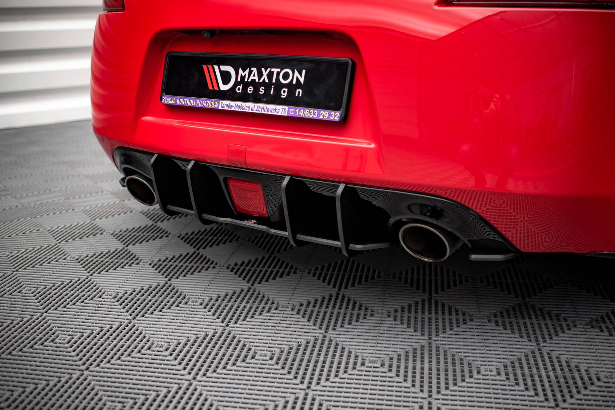 Street Pro Heckschürze Heck Ansatz Diffusor passend für Nissan 370Z FL schwarz-rot