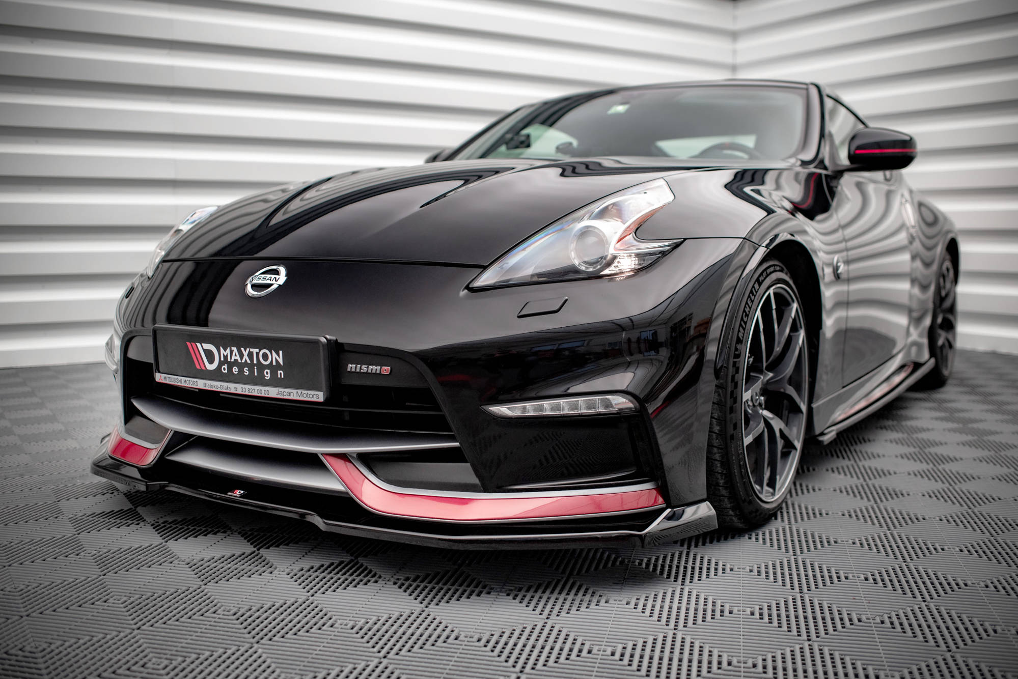 Street+ Spoilerlippe Front Ansatz V.1 passend für Nissan 370Z Nismo FL schwarz Hochglanz