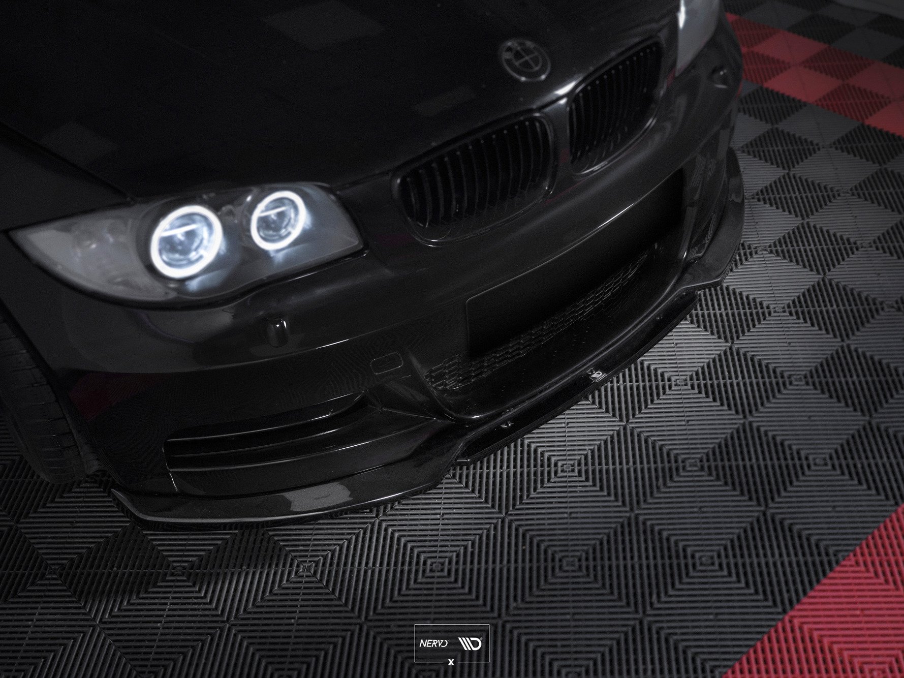 Front Ansatz V.1 für BMW 1er M-Paket E82 Facelift schwarz Hochglanz