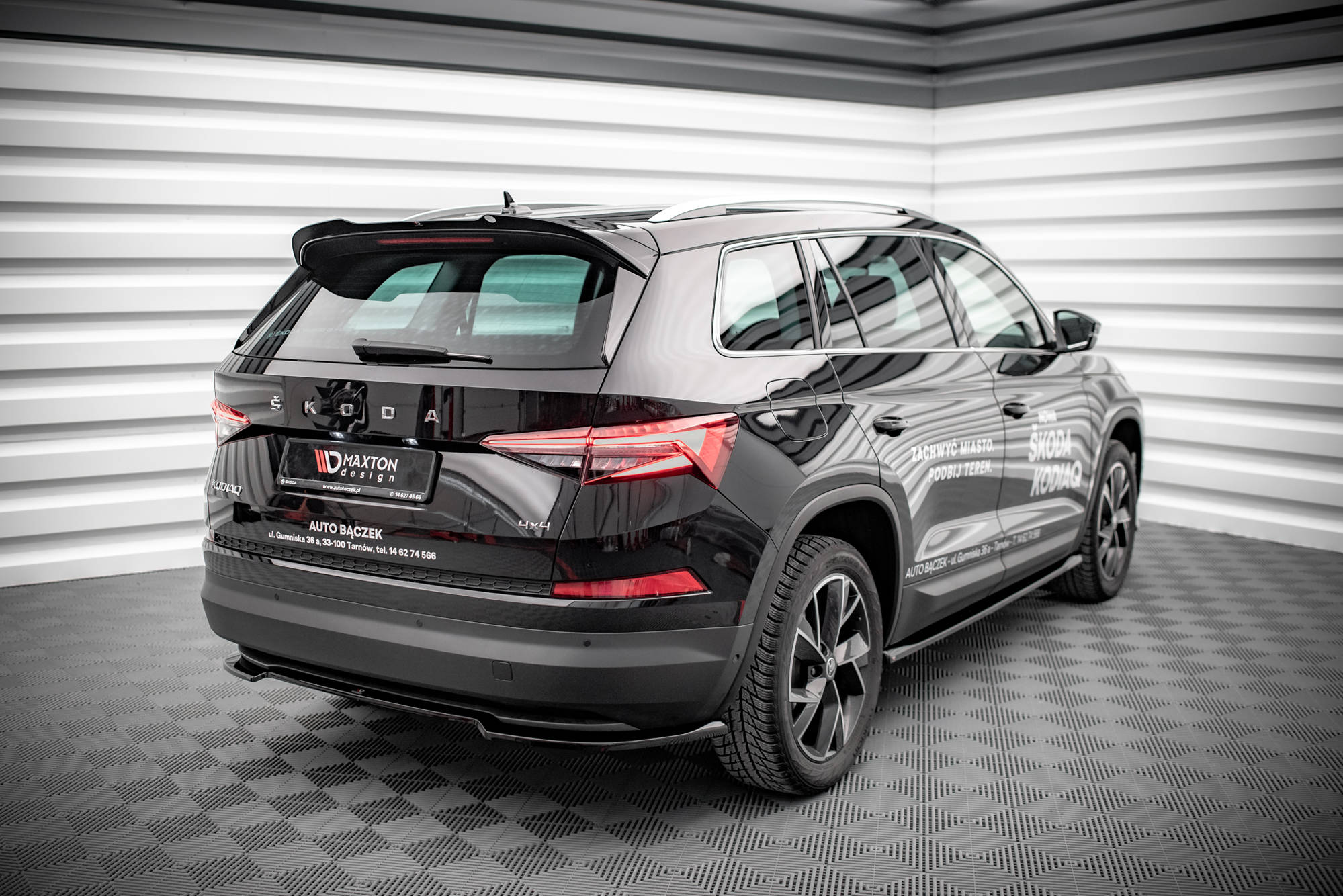 Heck Spoiler Aufsatz Abrisskante passend für Skoda Kodiaq Mk1 FL schwarz Hochglanz