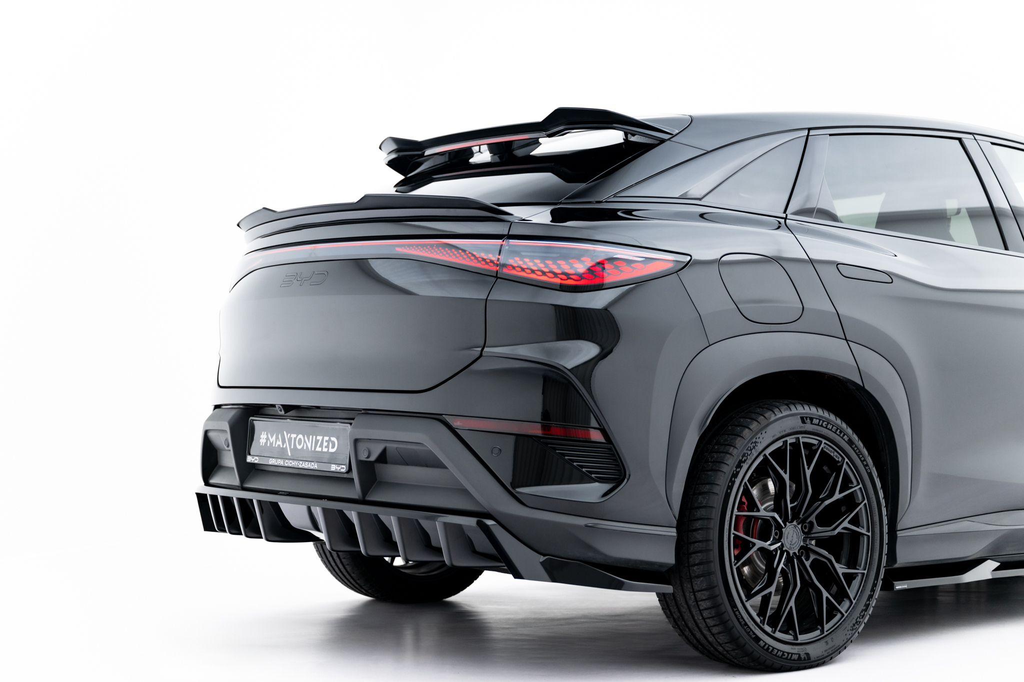 Heckspoiler Lippe unten passend für BYD Sealion 7 Mk1 schwarz Hochglanz