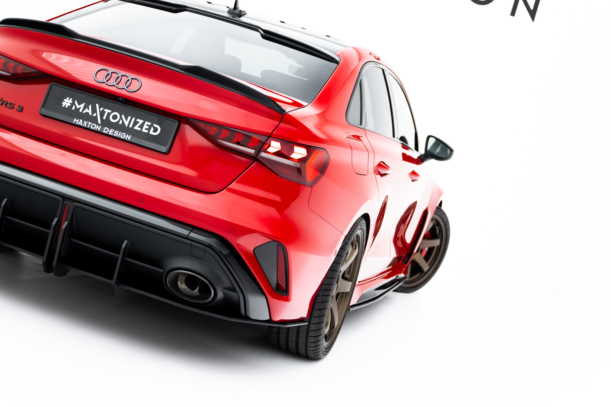 Street Pro Heckschürze Heck Ansatz Diffusor passend für Audi RS3 Limousine 8Y FL