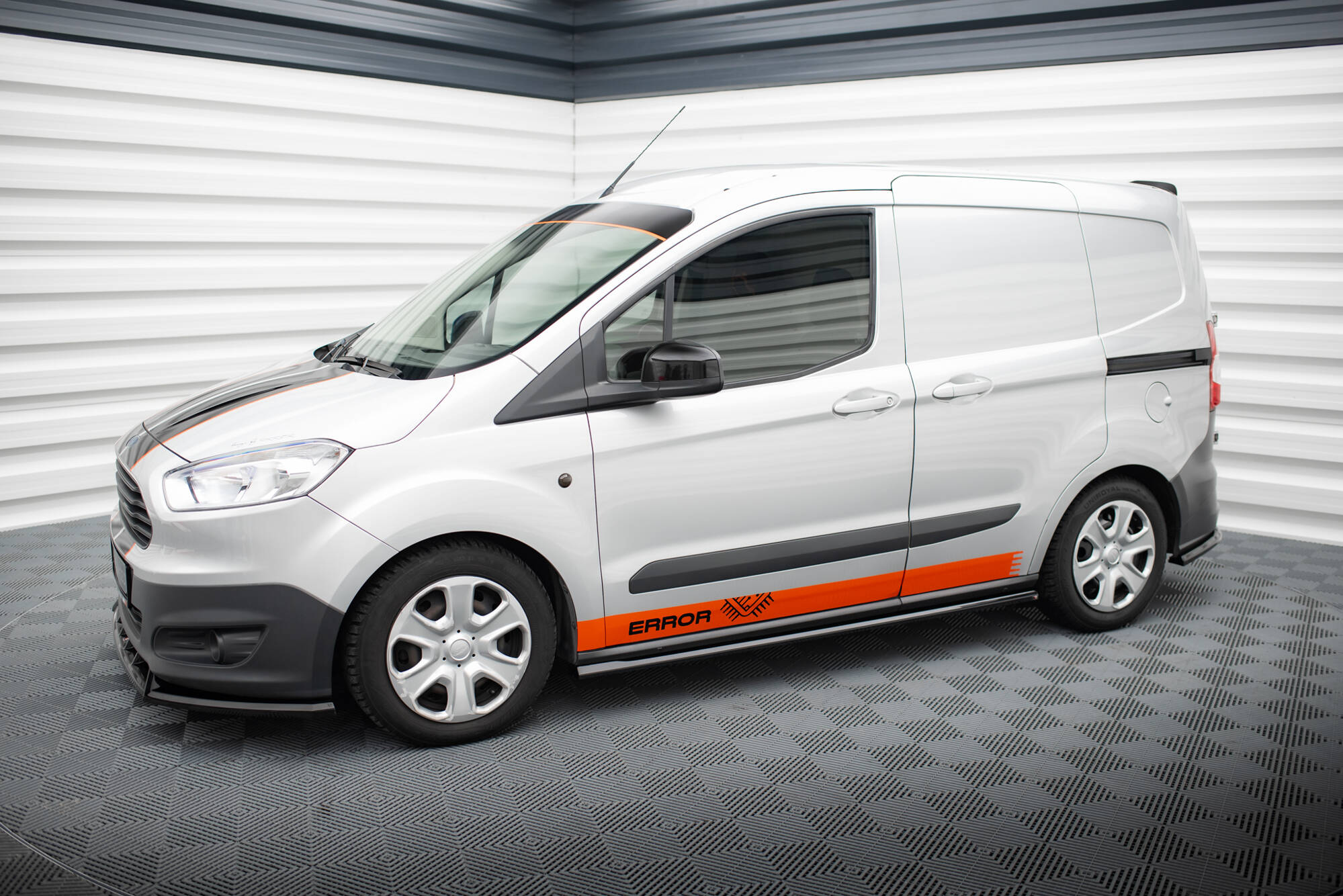Street+ Seitenschweller Leisten passend für Ford Transit Courier Mk1 schwarz Hochglanz