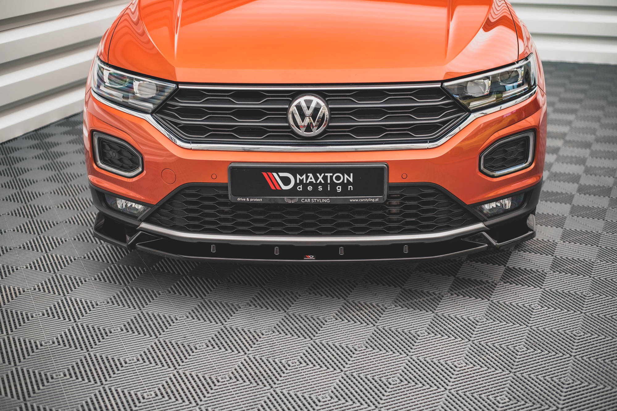 Street+ Spoilerlippe Front Ansatz V.2 passend für VW T-Roc Mk1 schwarz Hochglanz