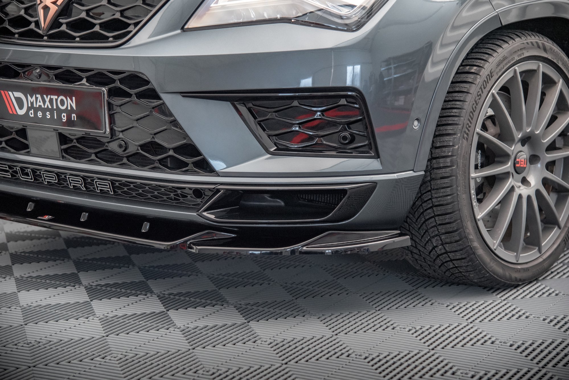 Frontlippe V.2 passend für CUPRA Ateca Mk1 schwarz Hochglanz