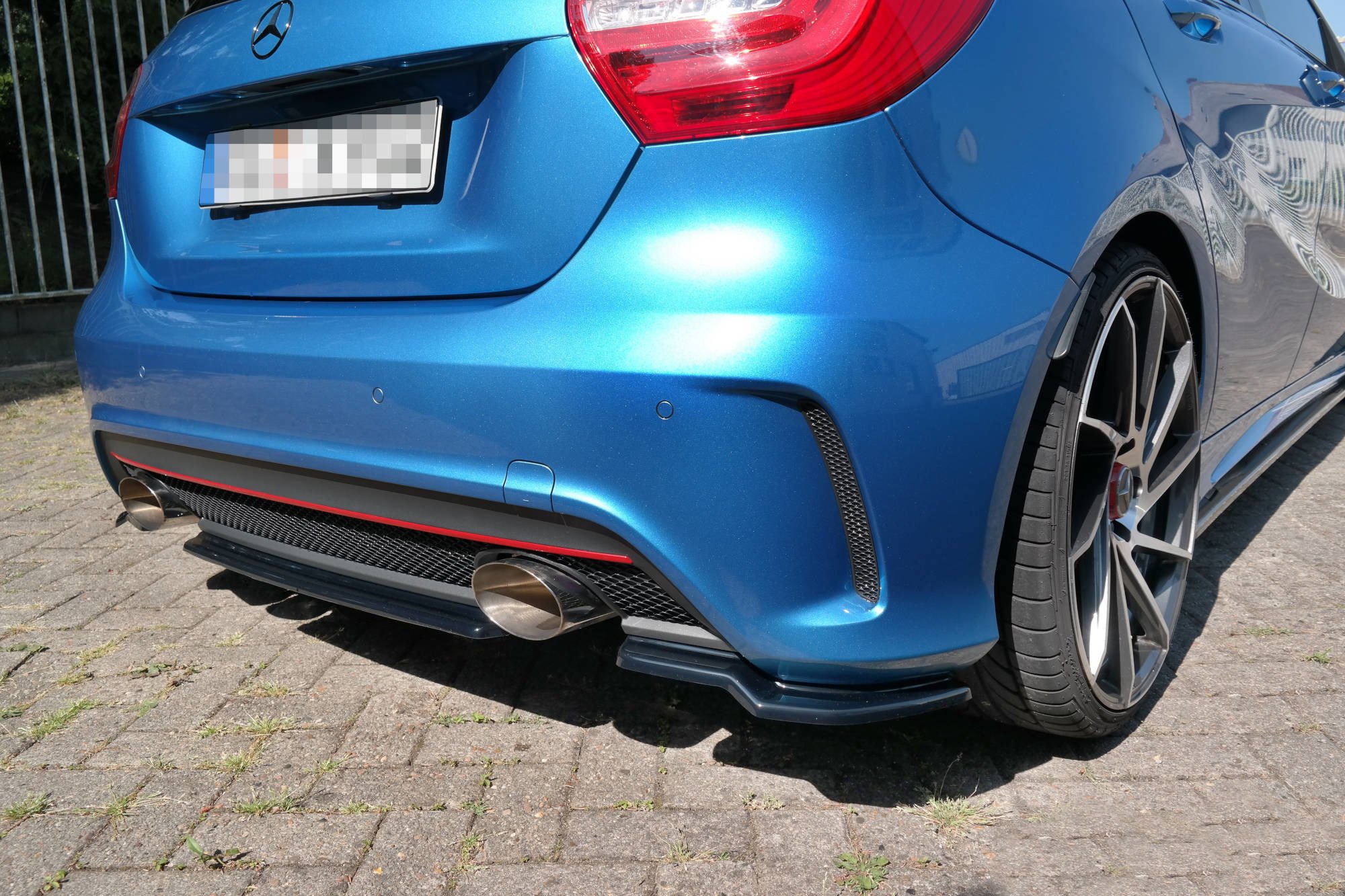 Heckansatz Mercedes W176 AMG-LINE vor Facelift schwarz Hochglanz