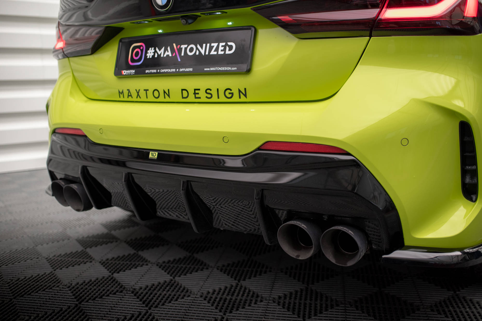 Street+ Heck Ansatz Diffusor V.3 passend für BMW 1er F40 M-Paket/ M135i / 128ti schwarz Hochglanz