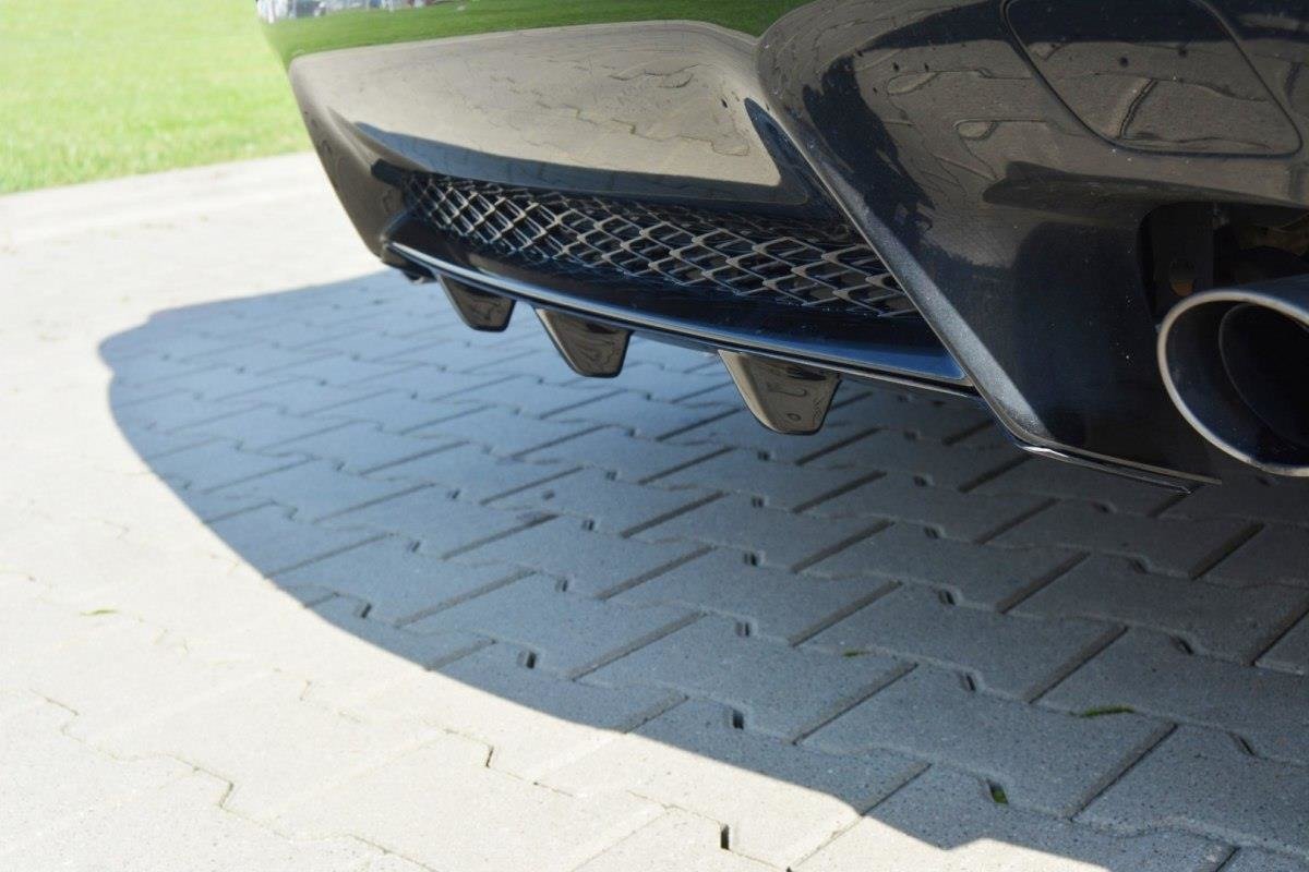 Diffusor Heck Ansatz für Lexus RC F Carbon Look