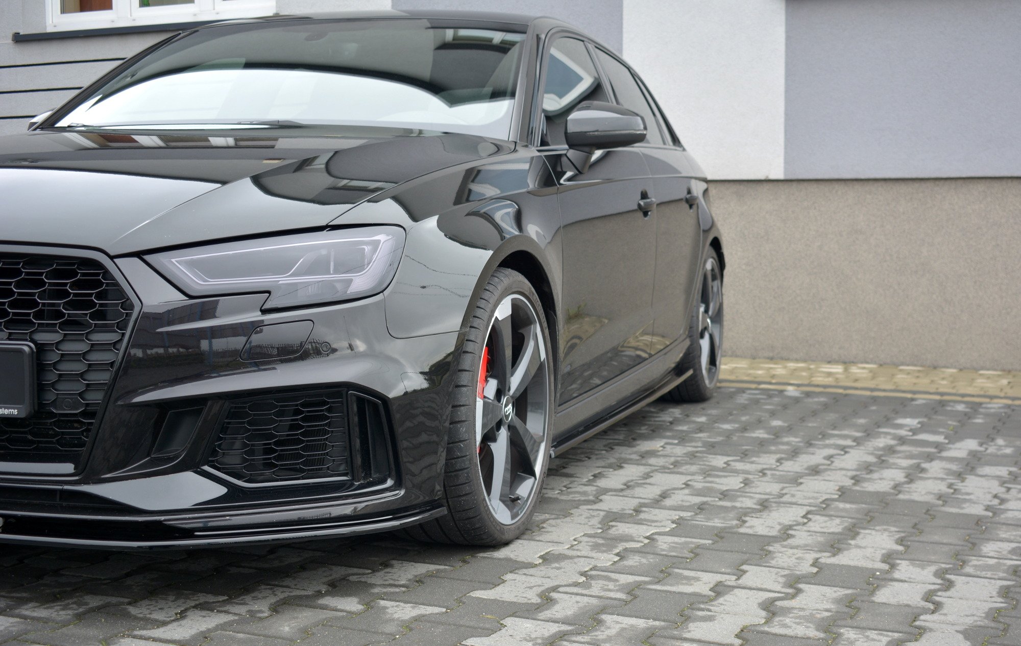 Seitenschweller Ansatz für Audi RS3 Sportback 8V Facelift schwarz Hochglanz