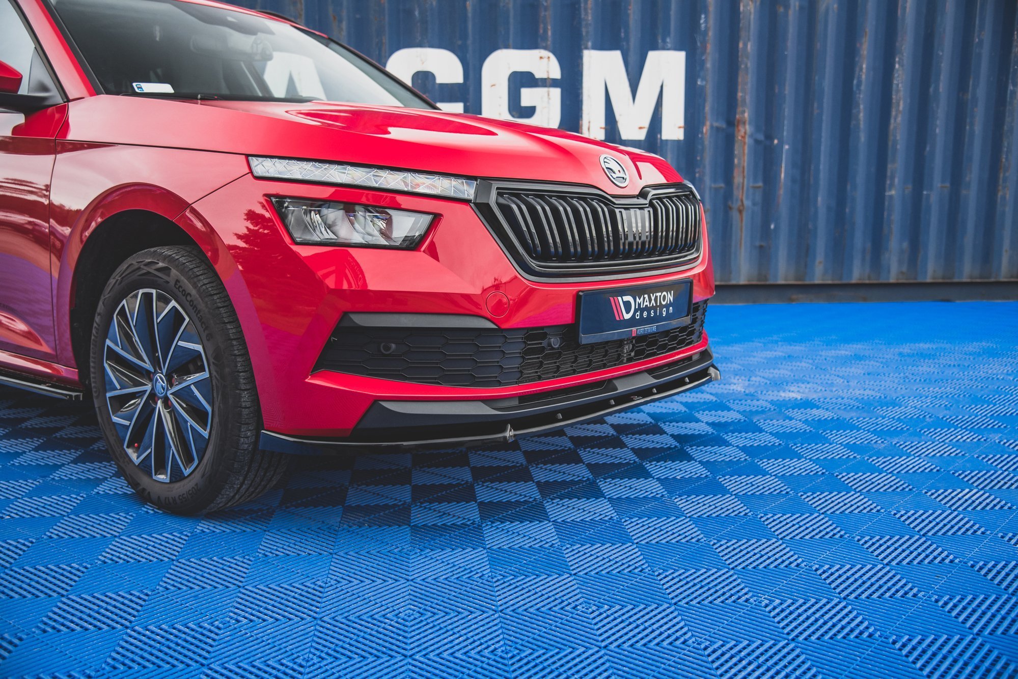 Street+ Spoilerlippe Front Ansatz V.2 passend für Skoda Kamiq Mk1 schwarz Hochglanz