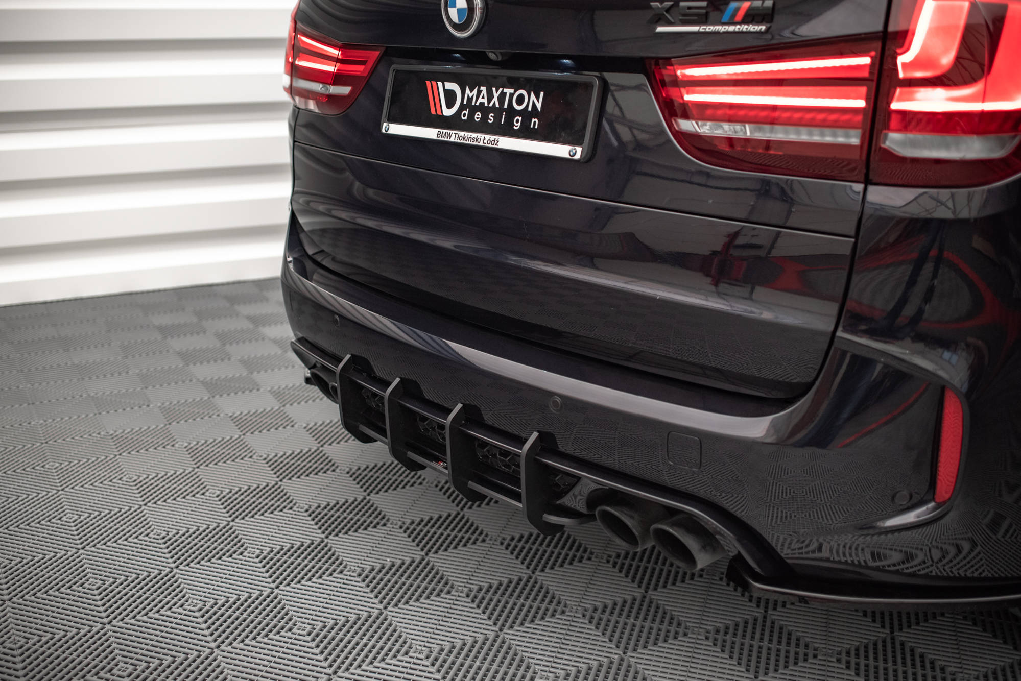 Street Pro Heckschürze Heck Ansatz Diffusor passend für BMW X5 M F85 schwarz-rot