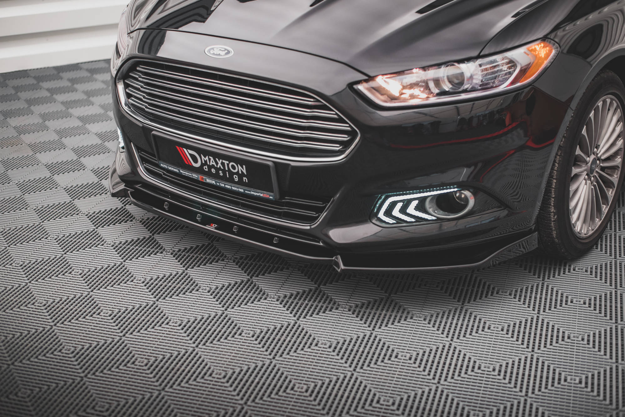 Street+ Spoilerlippe Front Ansatz passend für Ford Mondeo Mk5 schwarz Hochglanz