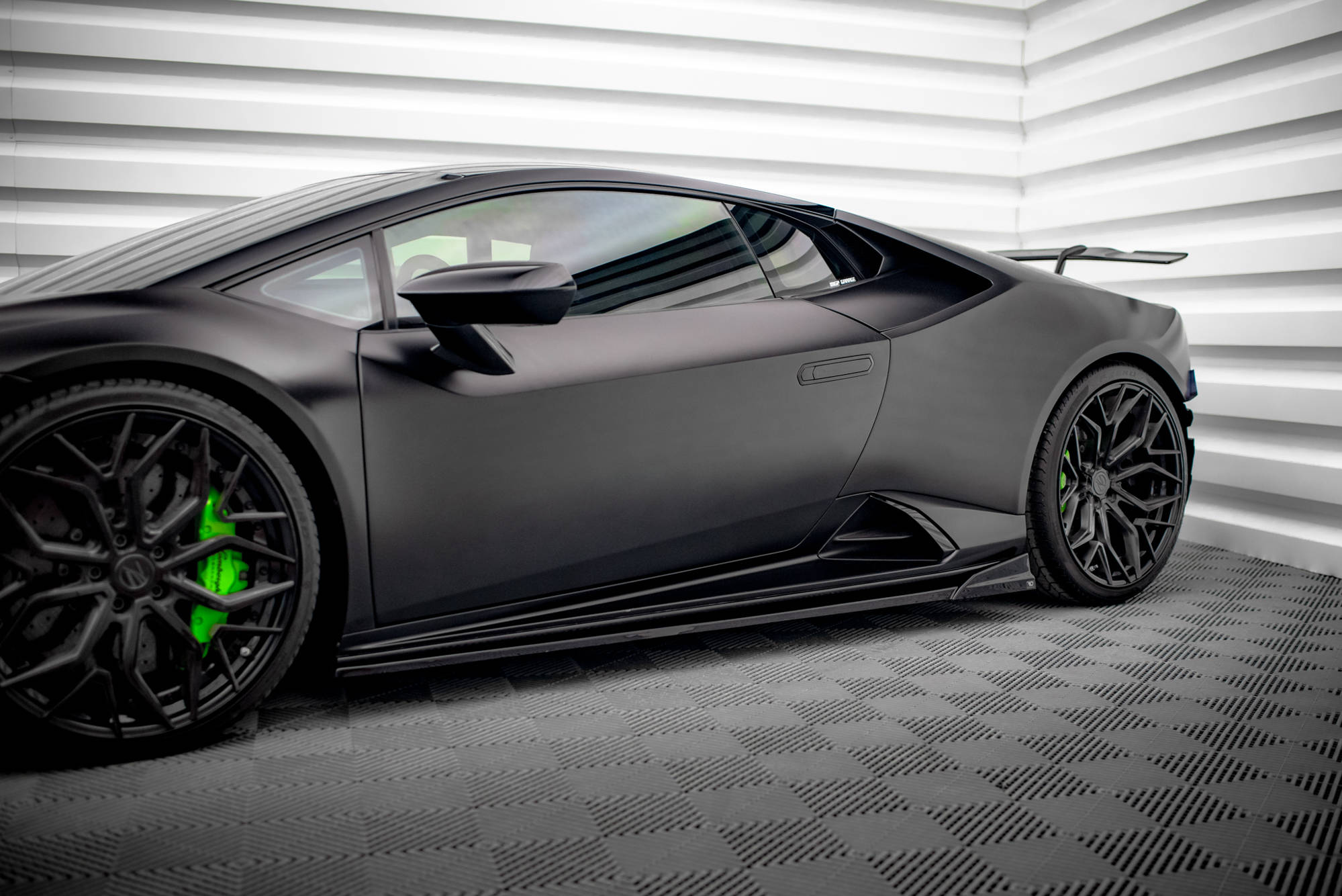 Seitenschweller Ansatz Paar passend für Lamborghini Huracan EVO schwarz Hochglanz