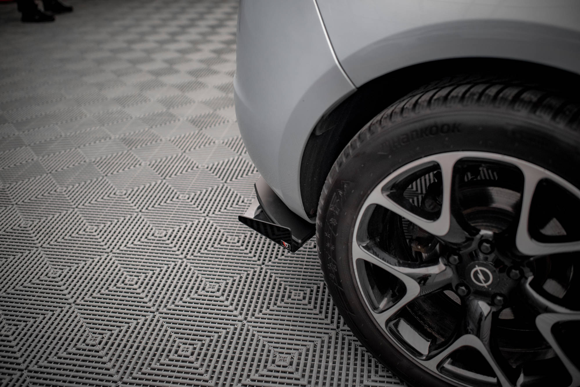 Street Pro Heckschürze Heck Ansatz Diffusor passend für Opel Astra GTC OPC-Line J rot+ Hochglanz Flaps