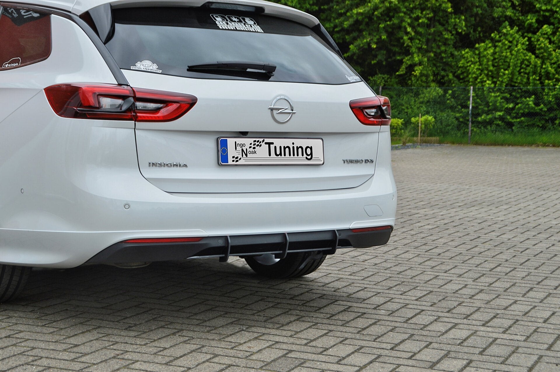 Bodykit für Opel Insignia B OPC-Line Sportstourer BJ.2017- Schwarz Matt