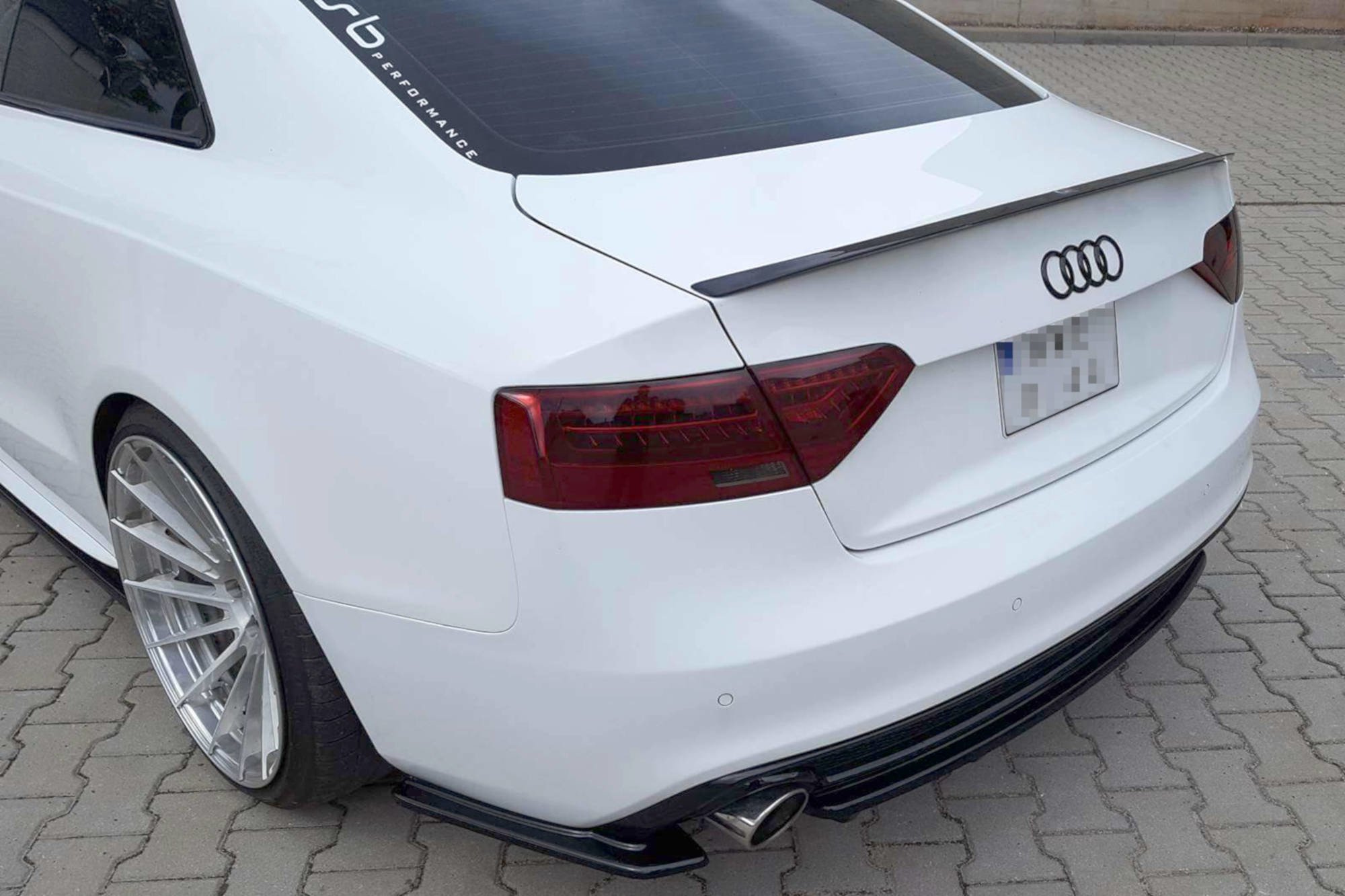 Heck Ansatz Flaps Diffusor für Audi A5 S-Line 8T Facelift Facelift schwarz Hochglanz