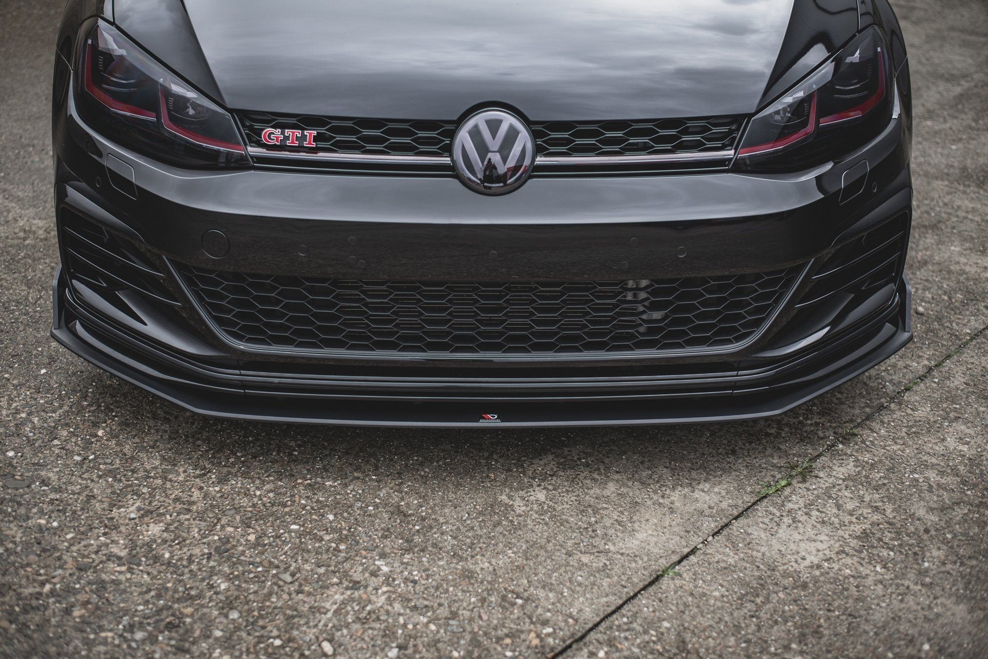 Street Pro Front Ansatz für / Frontansatz VW Golf 7 GTI TCR