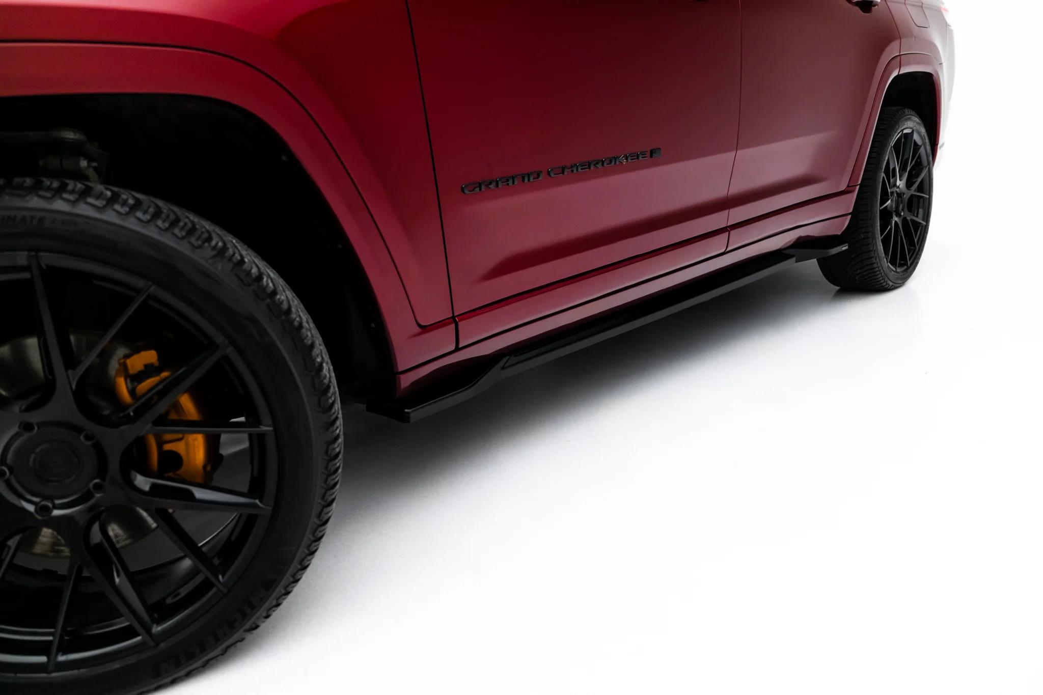 Seitenschweller Ansatz Paar passend für Jeep Grand Cherokee L Mk5 schwarz Hochglanz