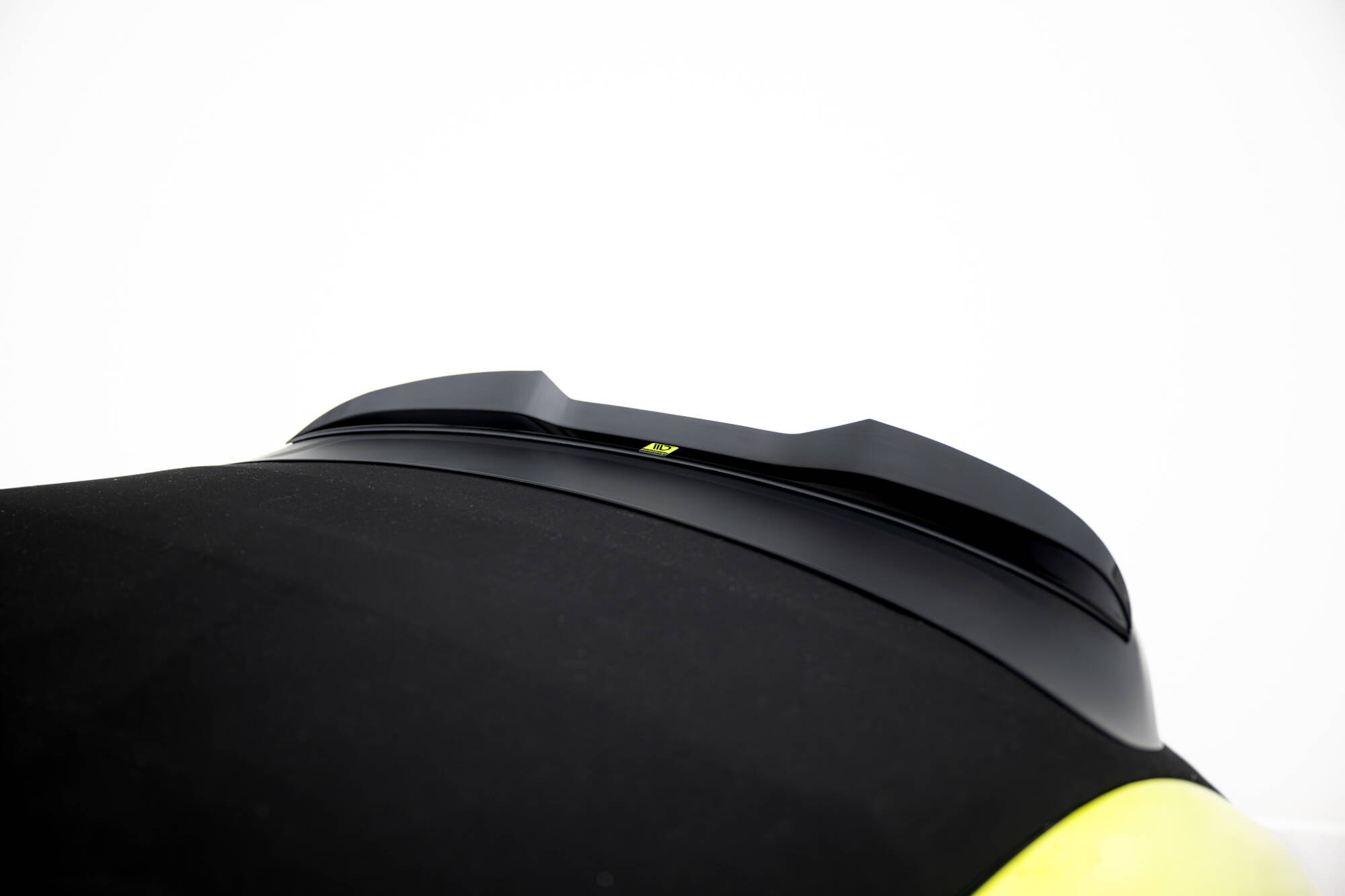 Heckspoiler Lippe passend für ABARTH 500e schwarz Hochglanz