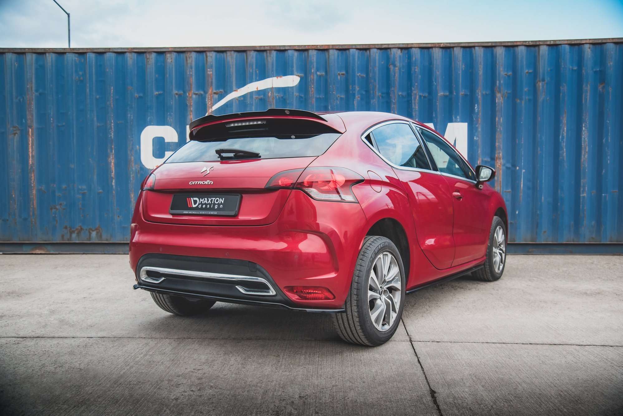 Heck Spoiler Aufsatz Abrisskante passend für Citroen DS4 schwarz Hochglanz