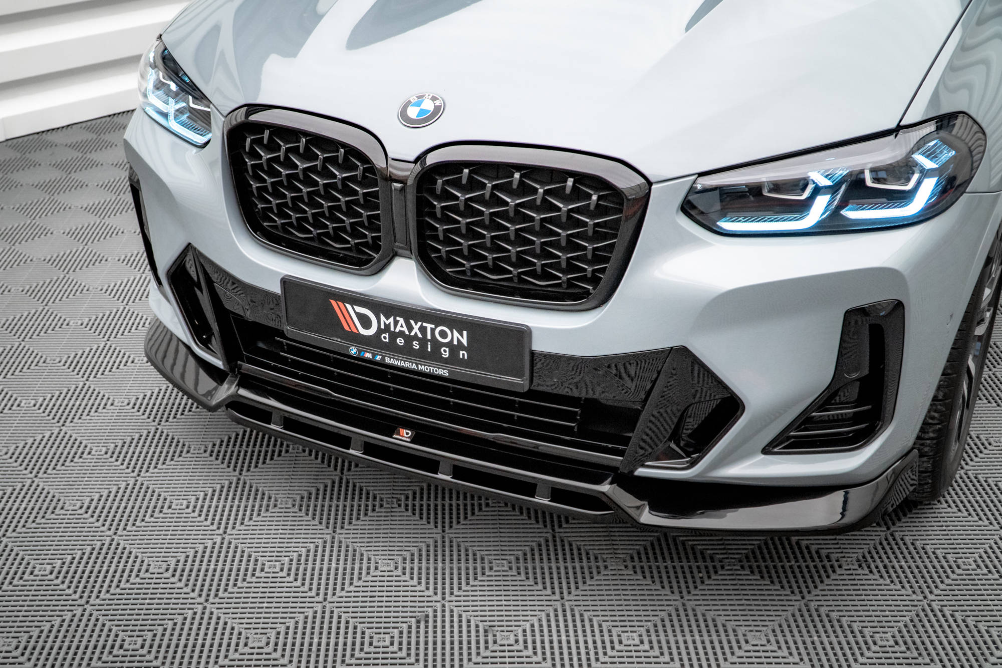 Street+ Spoilerlippe Front Ansatz V.1 passend für BMW X4 M-Paket G02 FL schwarz Hochglanz