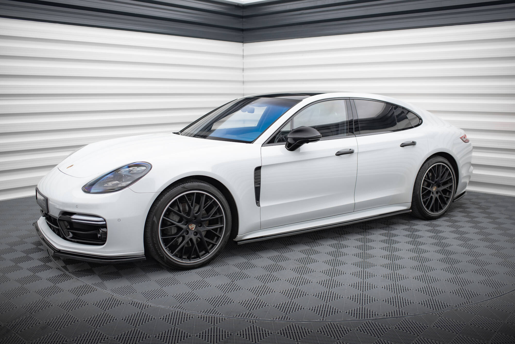 Seitenschweller Ansatz für Porsche Panamera GTS 971 schwarz Hochglanz