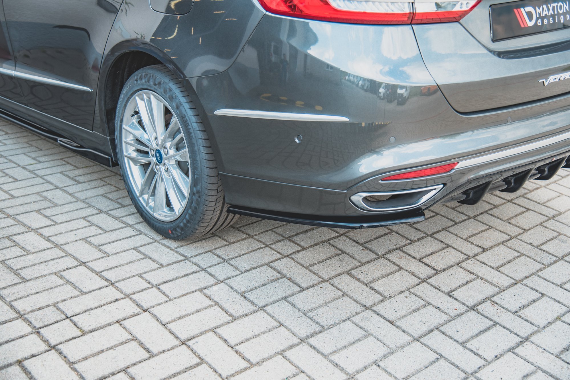 Heck Ansatz Flaps Diffusor für Ford Mondeo Vignale Mk5 Facelift Carbon Look