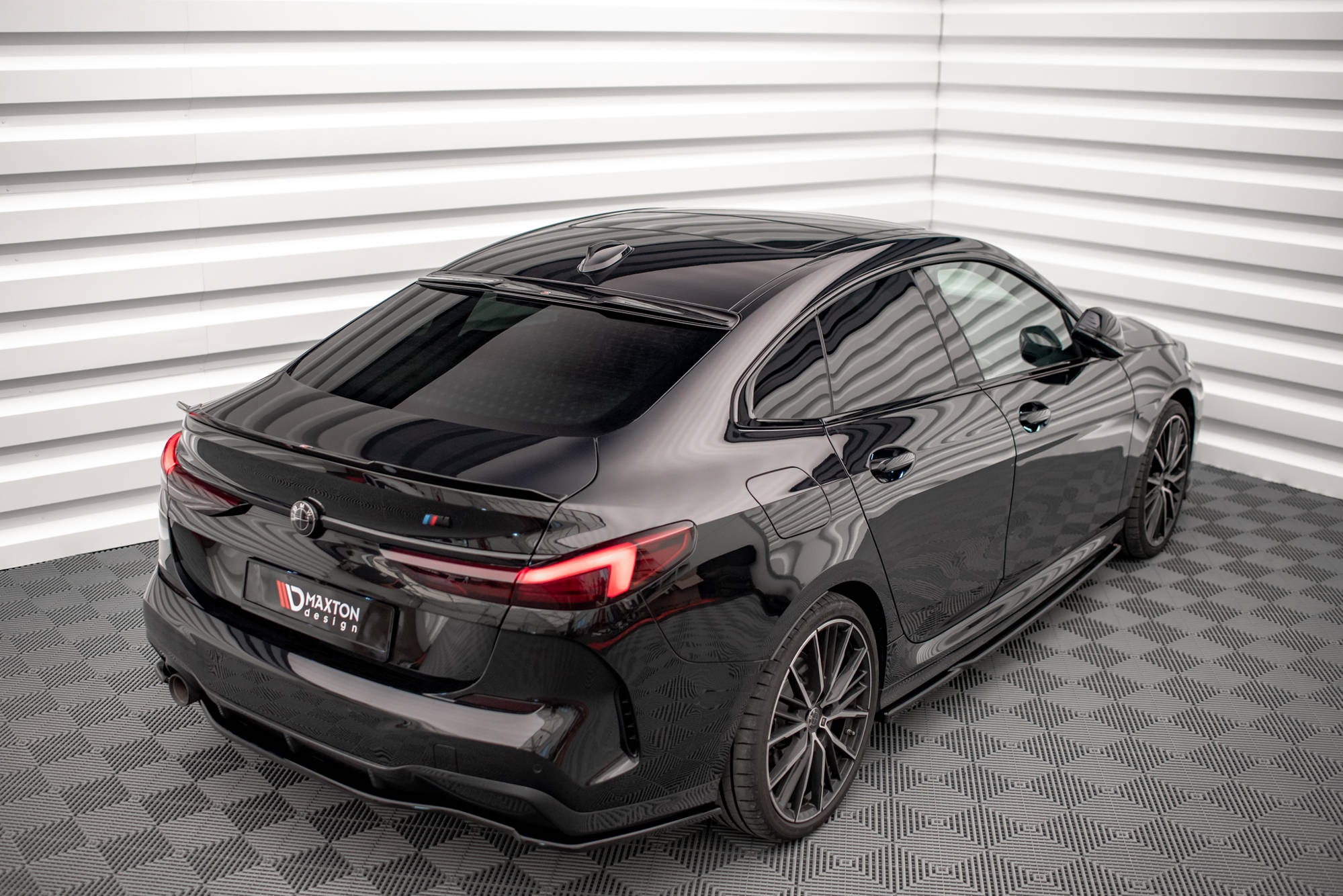 Heckscheiben Spoiler passend für BMW 2 Gran Coupe M-Paket / M235i F44 schwarz Hochglanz