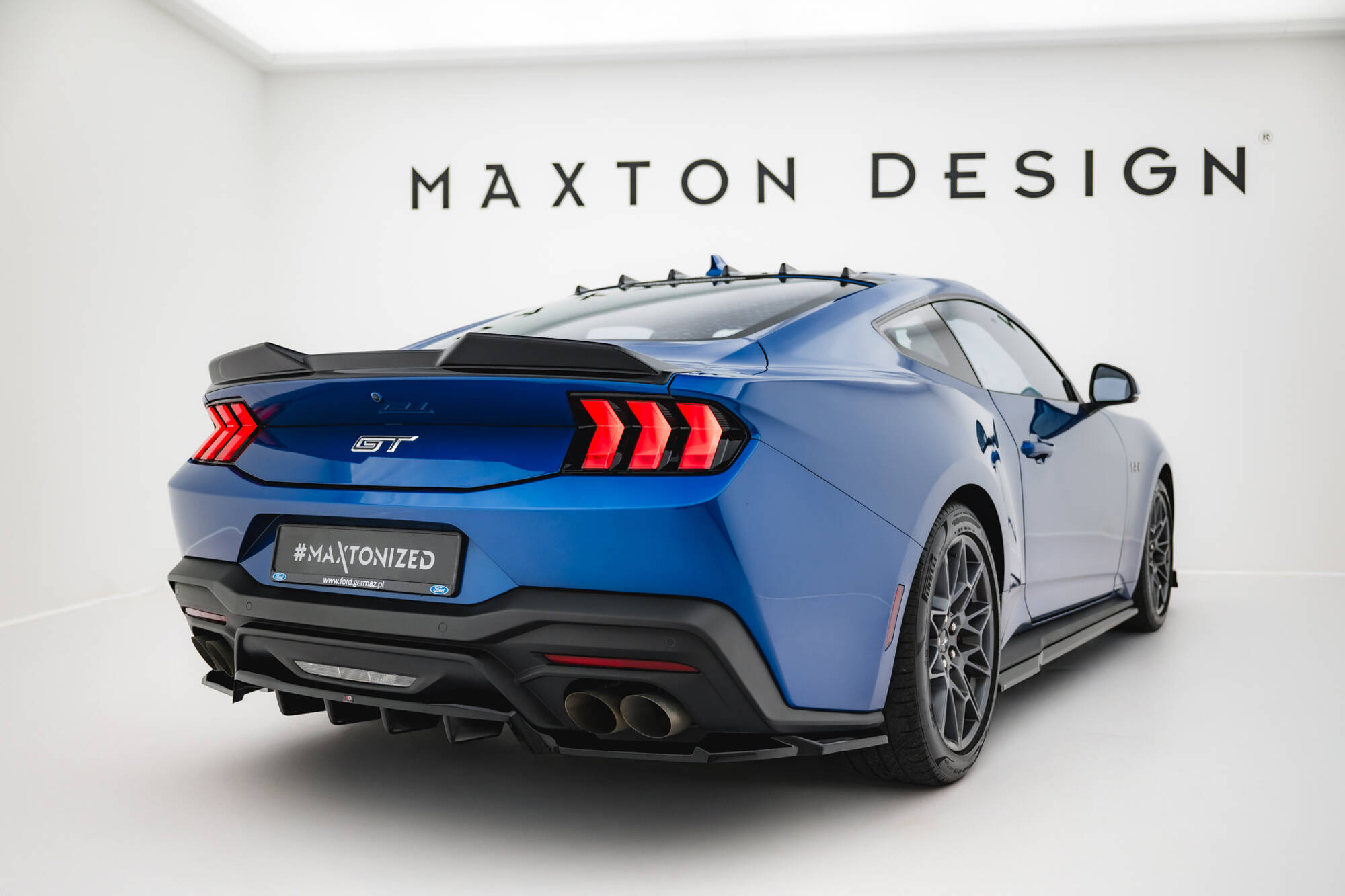 Heck Spoiler Aufsatz Abrisskante 3D passend für Ford Mustang GT Mk7 schwarz Hochglanz