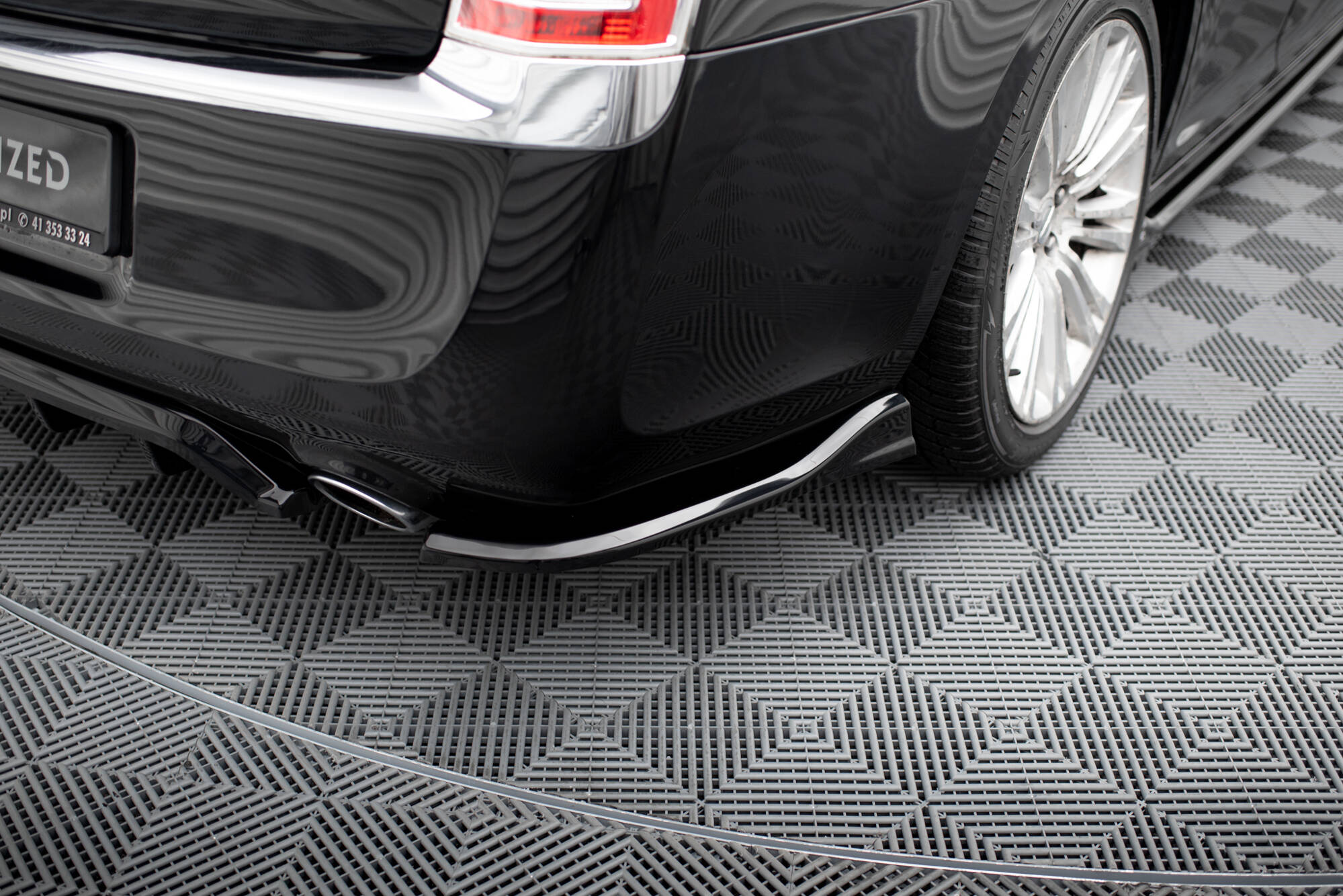 Diffusor Flaps passend für Chrysler 300 Mk2 schwarz Hochglanz
