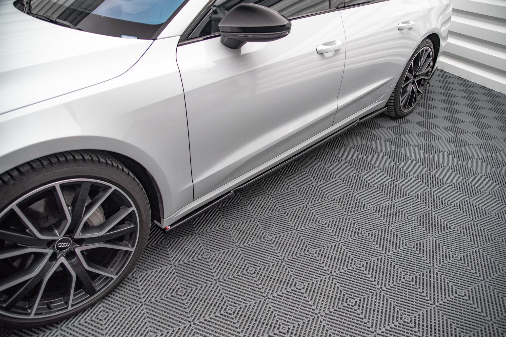 Street+ Seitenschweller Leisten passend für Audi A7 C8 schwarz Hochglanz
