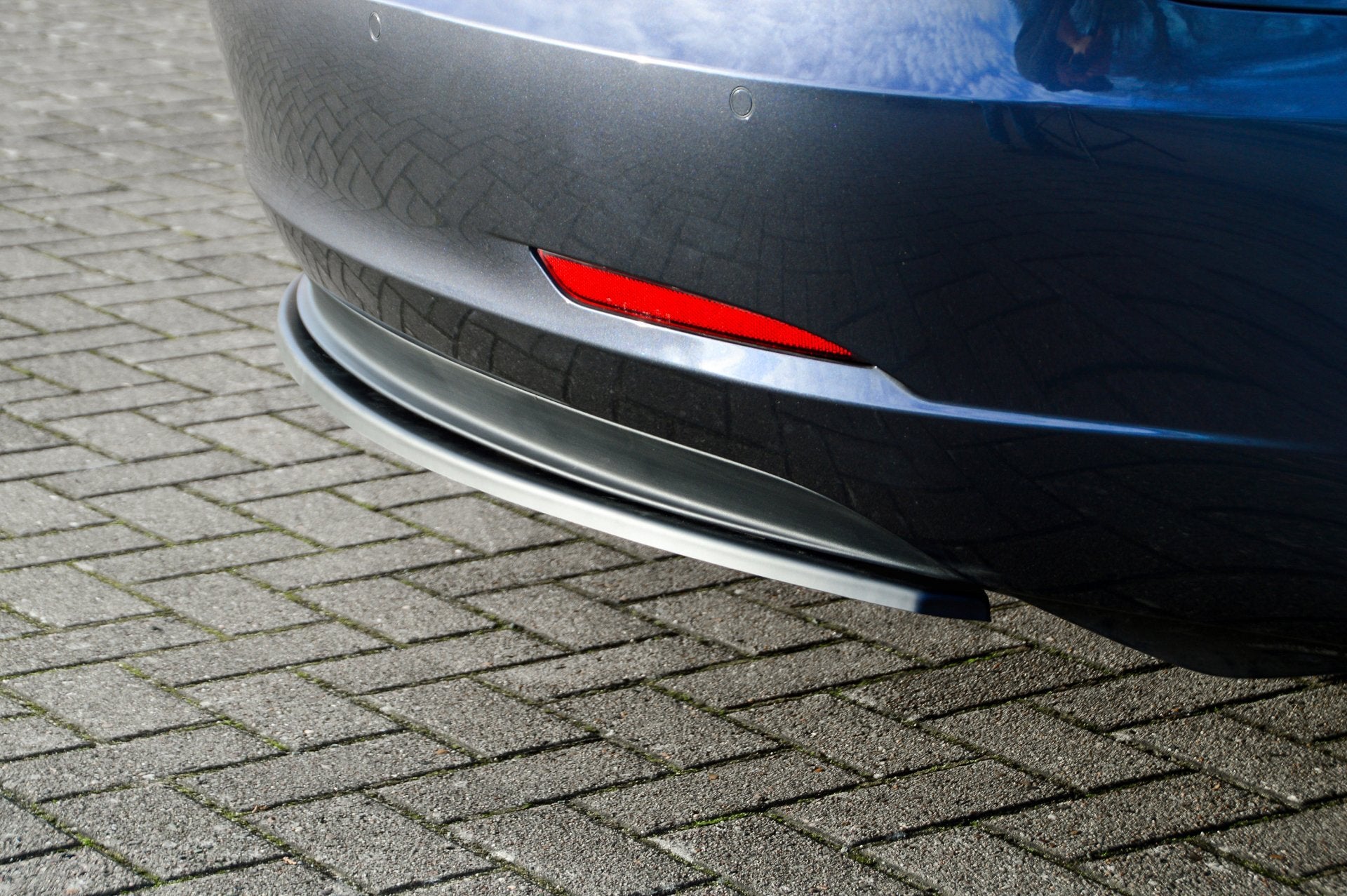 CUP Heckspoilerlippe für Tesla Model 3 ab Bj. 2017- Schwarz Matt