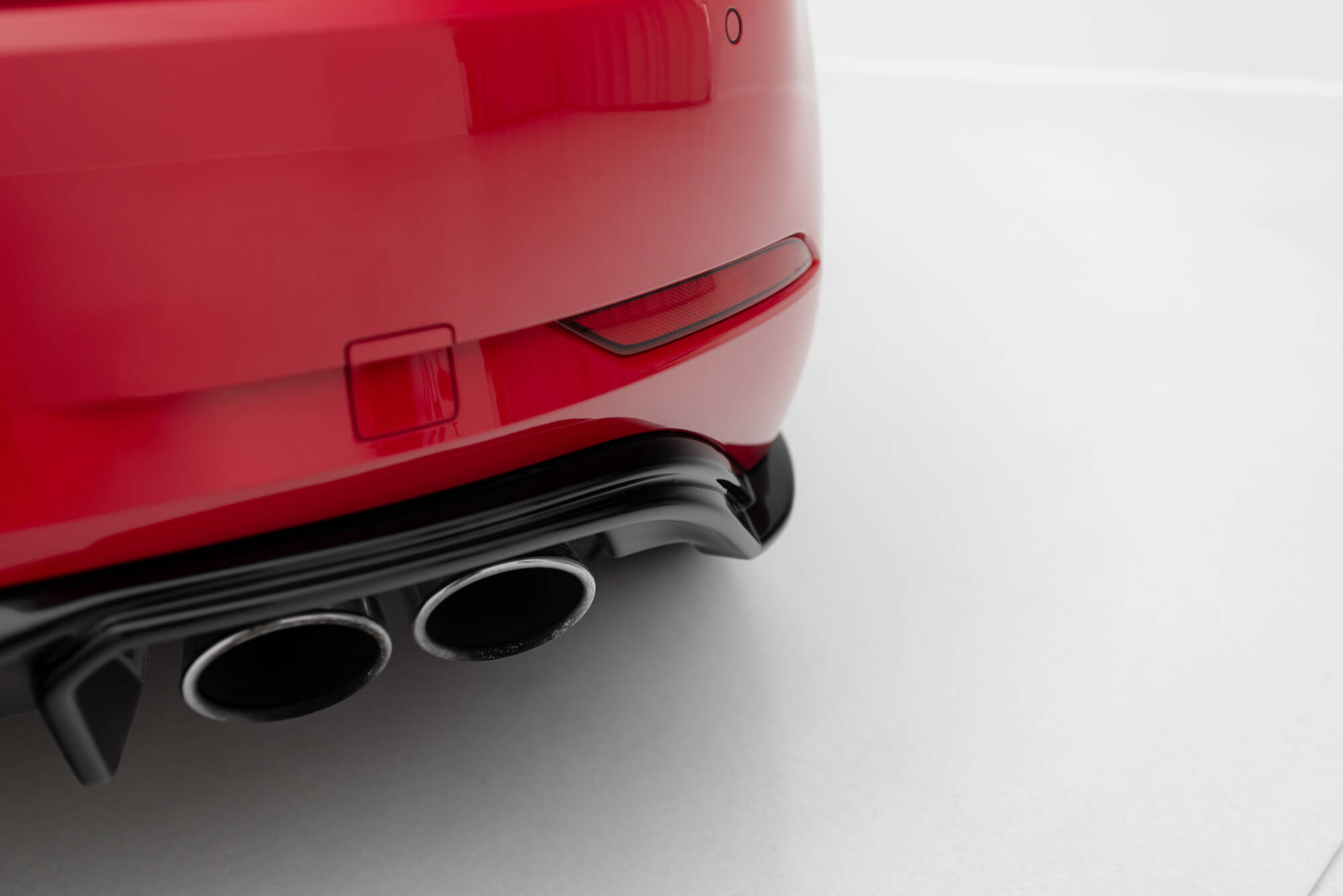 Diffusor Heck Ansatz V.3 für VW Golf R Mk7 Facelift schwarz Hochglanz