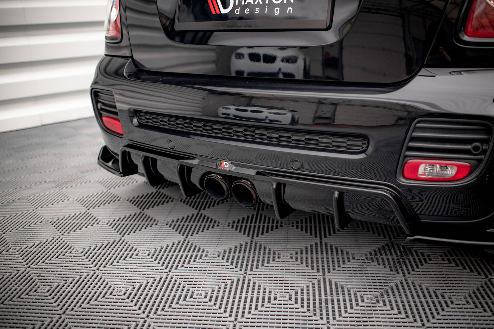Street+ Heck Ansatz Diffusor passend für Mini Cooper John Cooper Works R56 schwarz Hochglanz