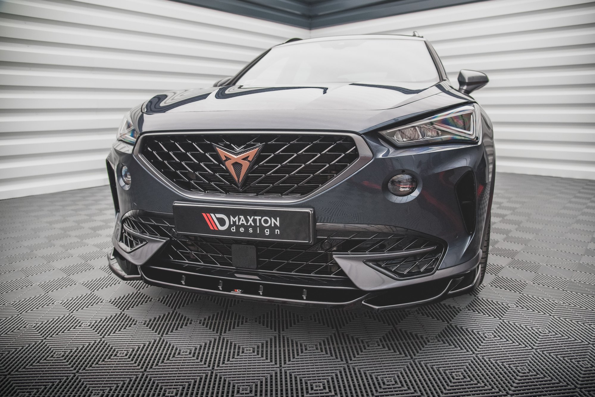 Frontlippe V.1 passend für CUPRA Formentor schwarz Hochglanz