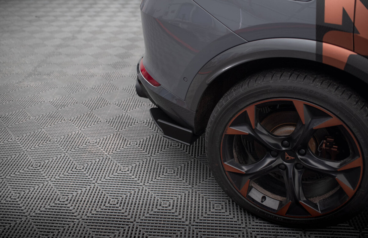 Diffusor Flaps passend für CUPRA Formentor Mk1 roter Kern