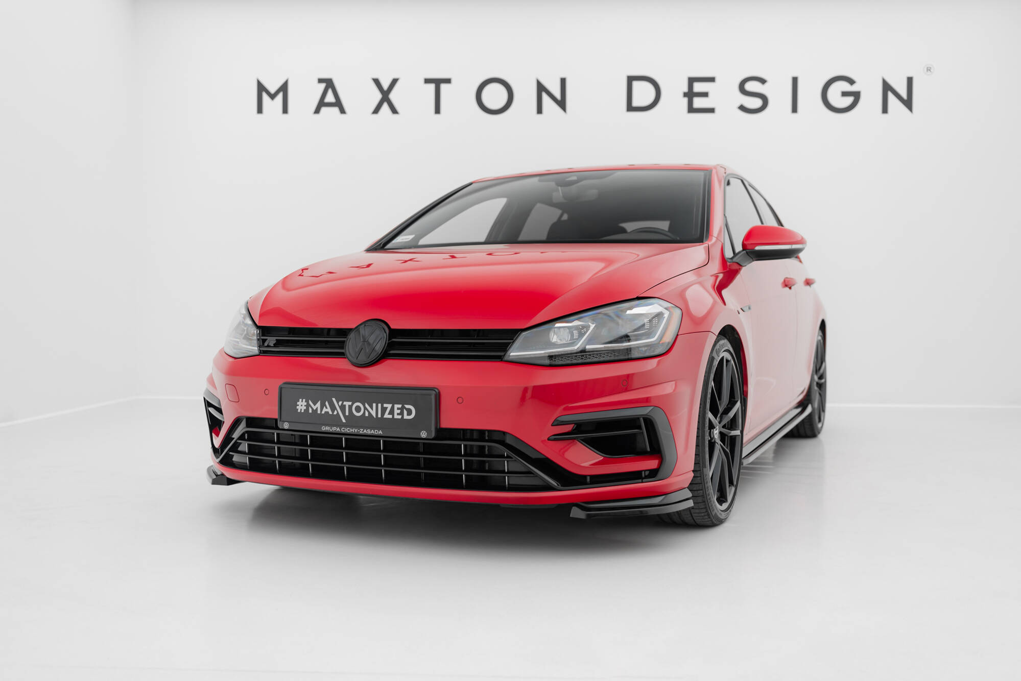 Front Ansatz für VW Golf R / R-Line Mk7 Facelift schwarz Hochglanz