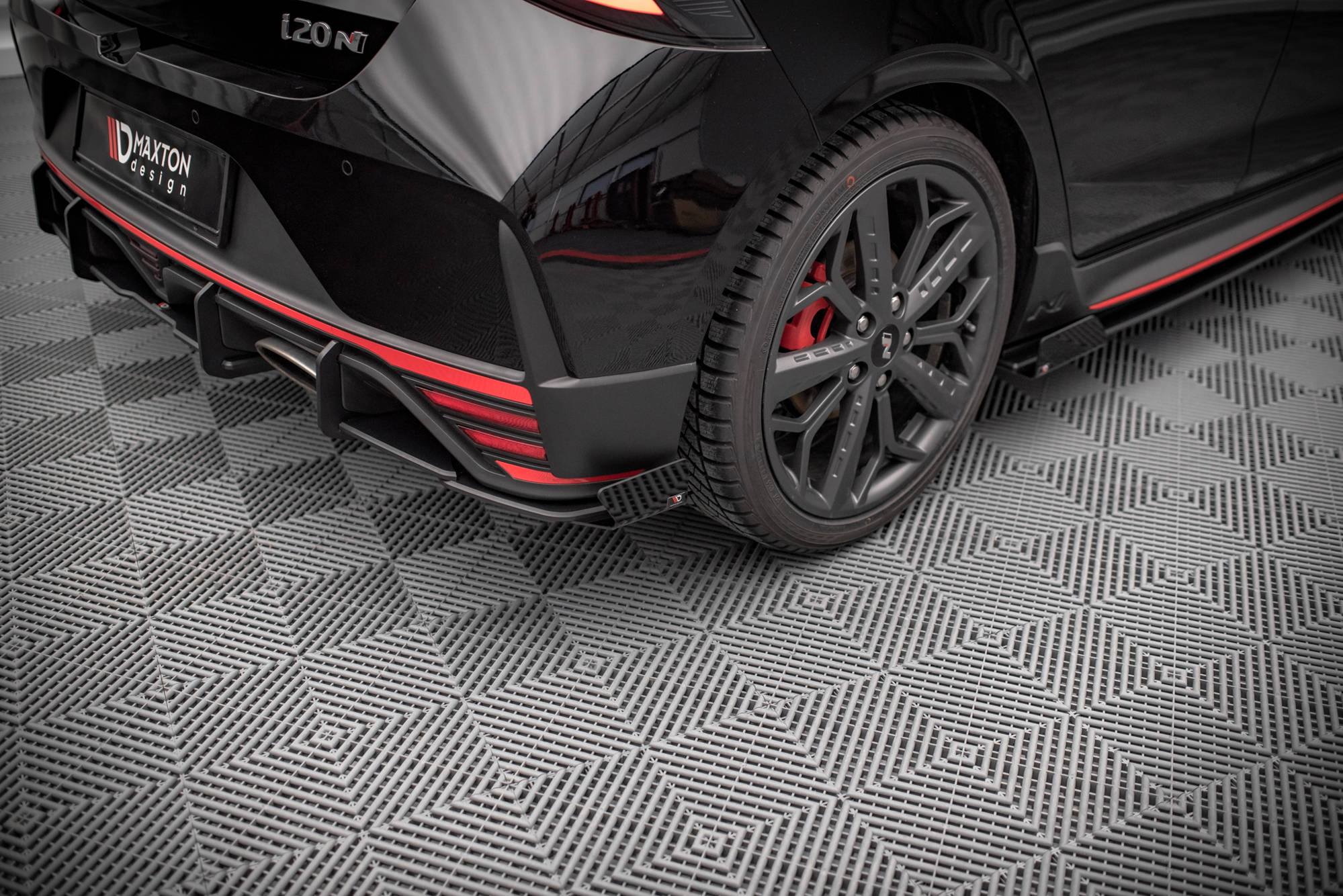 Hintere Seiten Flaps passend für Hyundai I20 N Mk3 schwarz Hochglanz