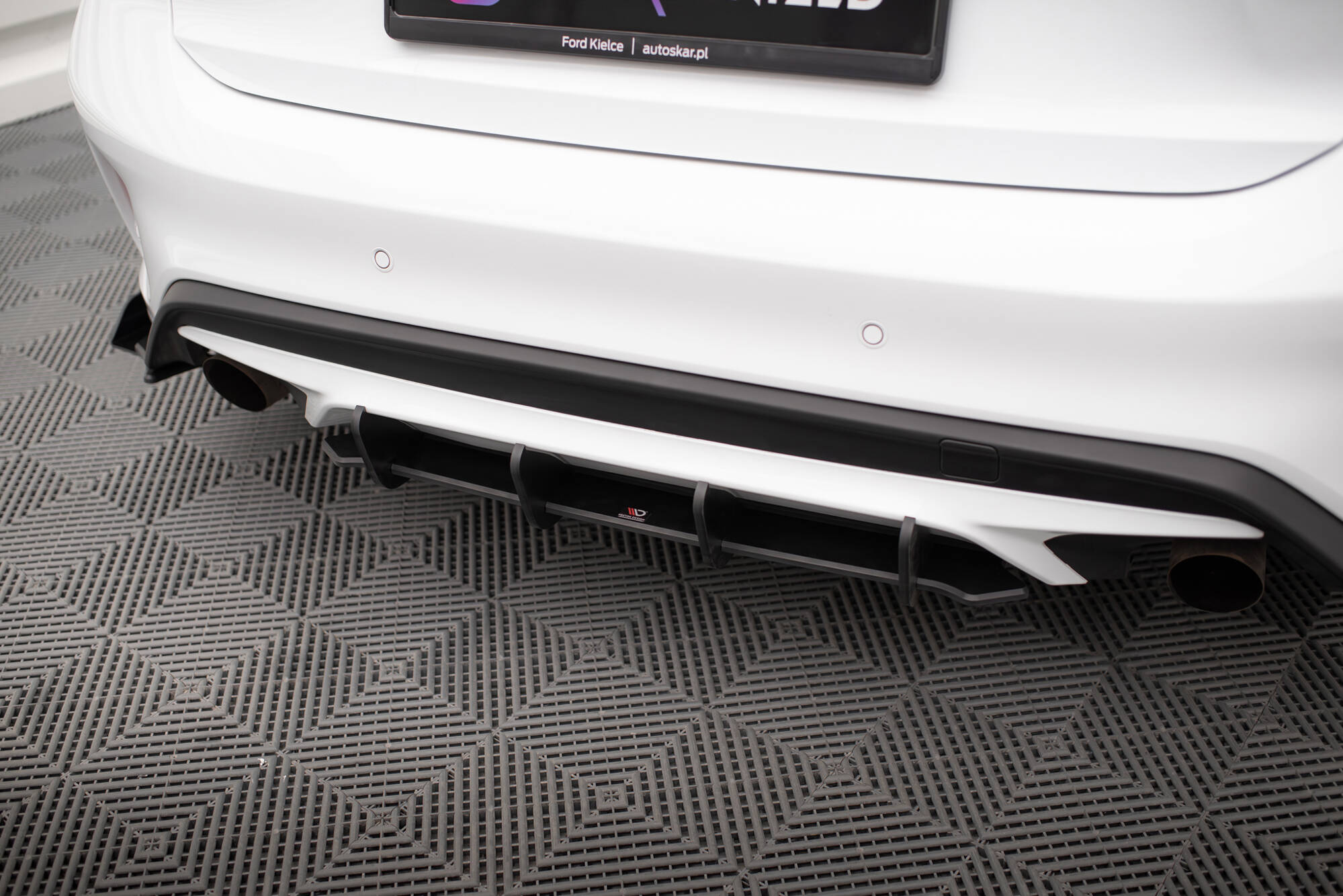 Robuste Racing Heckschürze für Ford Focus ST Mk4