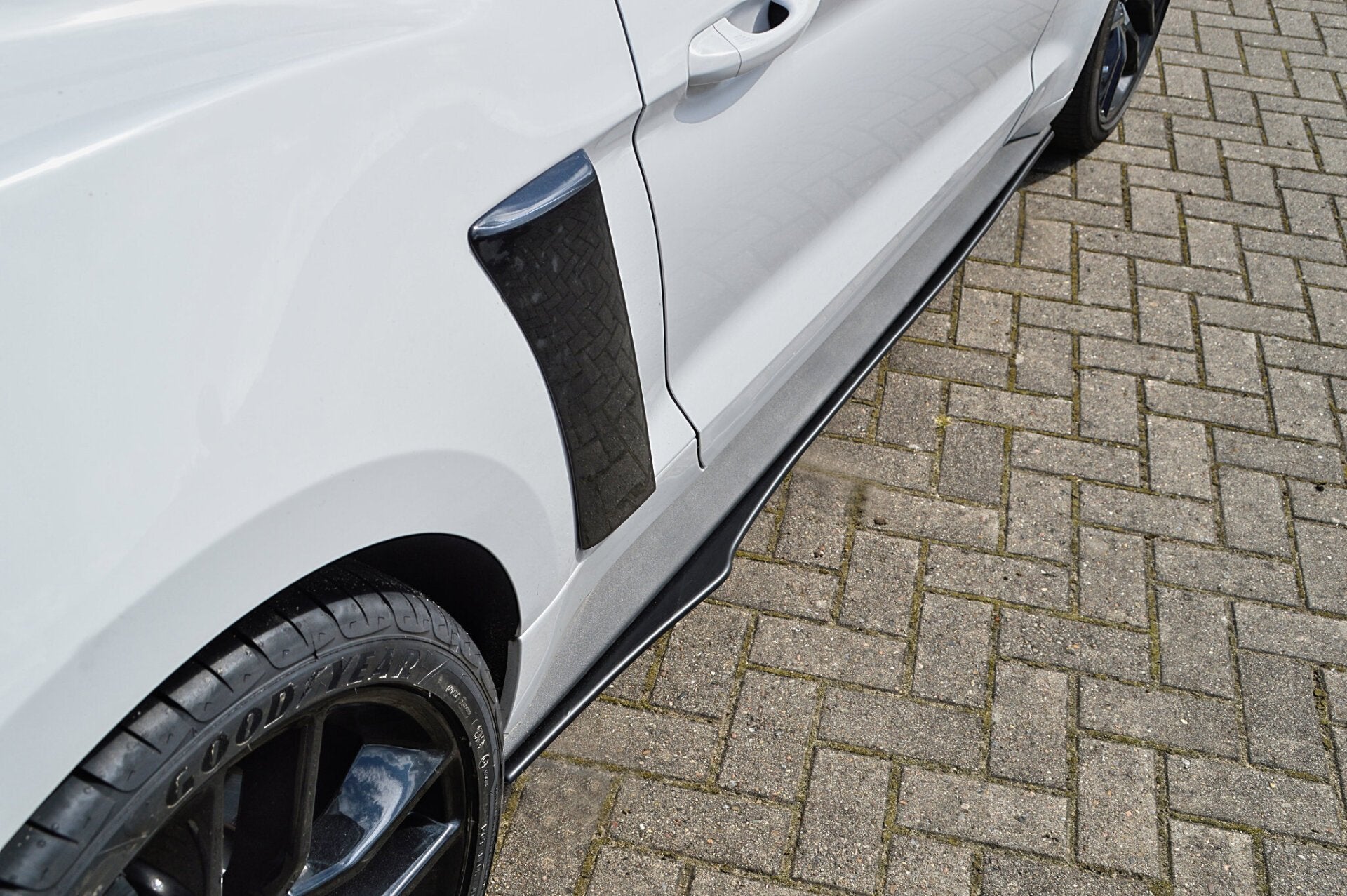 Bodykit für Ford Mustang GT 2014-2017 Schwarz Matt