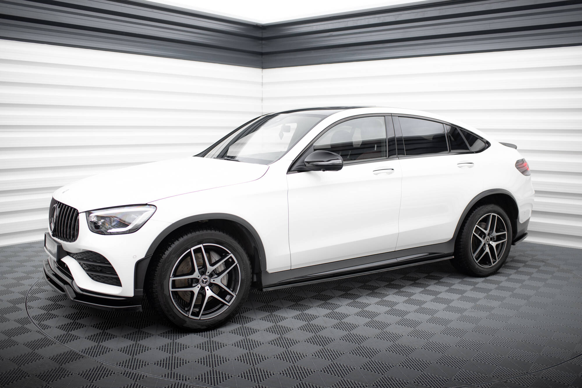 Street+ Seitenschweller Leisten V.3 passend für Mercedes GLC Coupe AMG-Line C253 schwarz Hochglanz